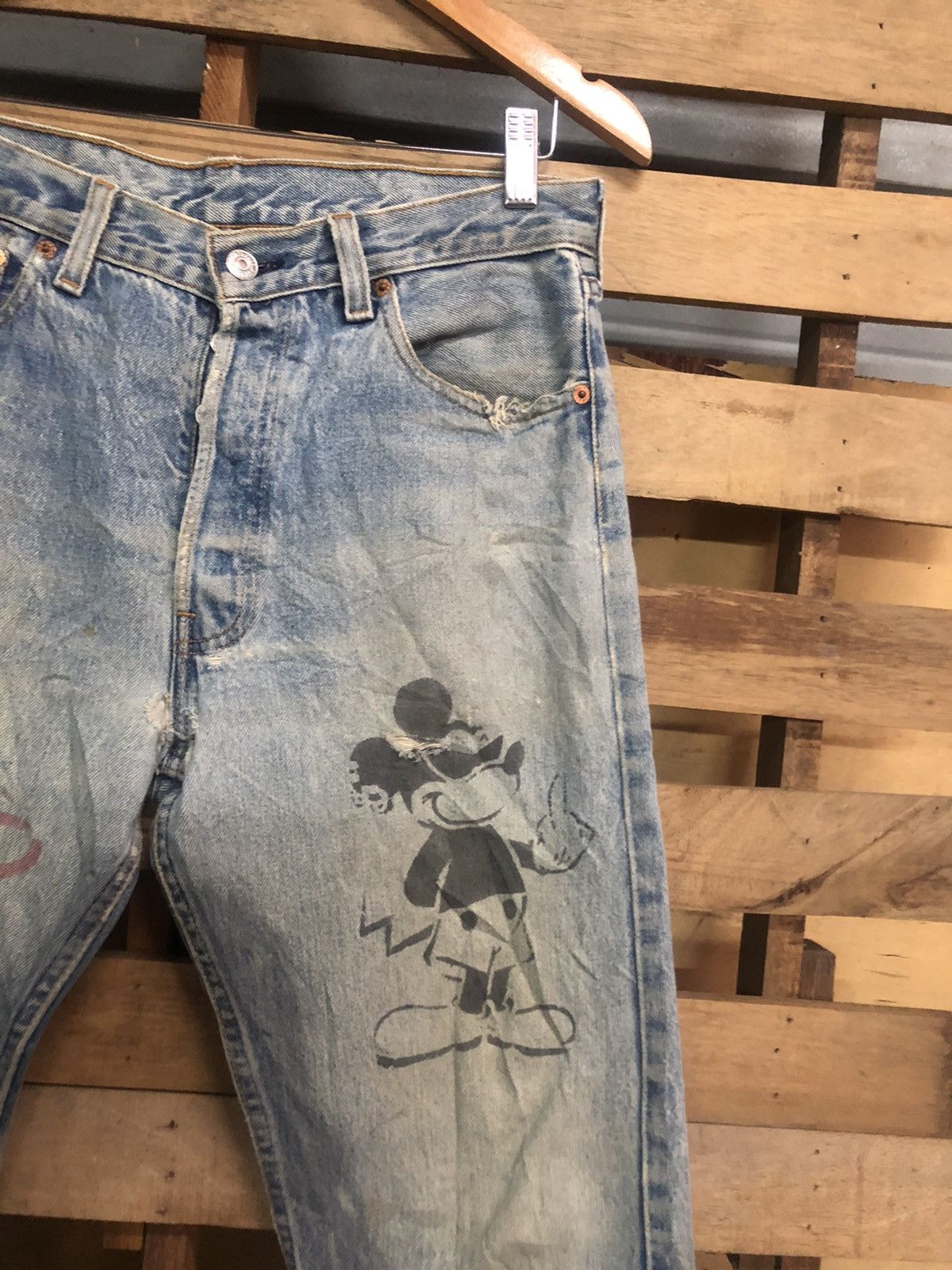 Levi's Rare Limited Edition 1997 Levi’s X Mickey Mouse Distressed Size US 31 - 16 Thumbnail