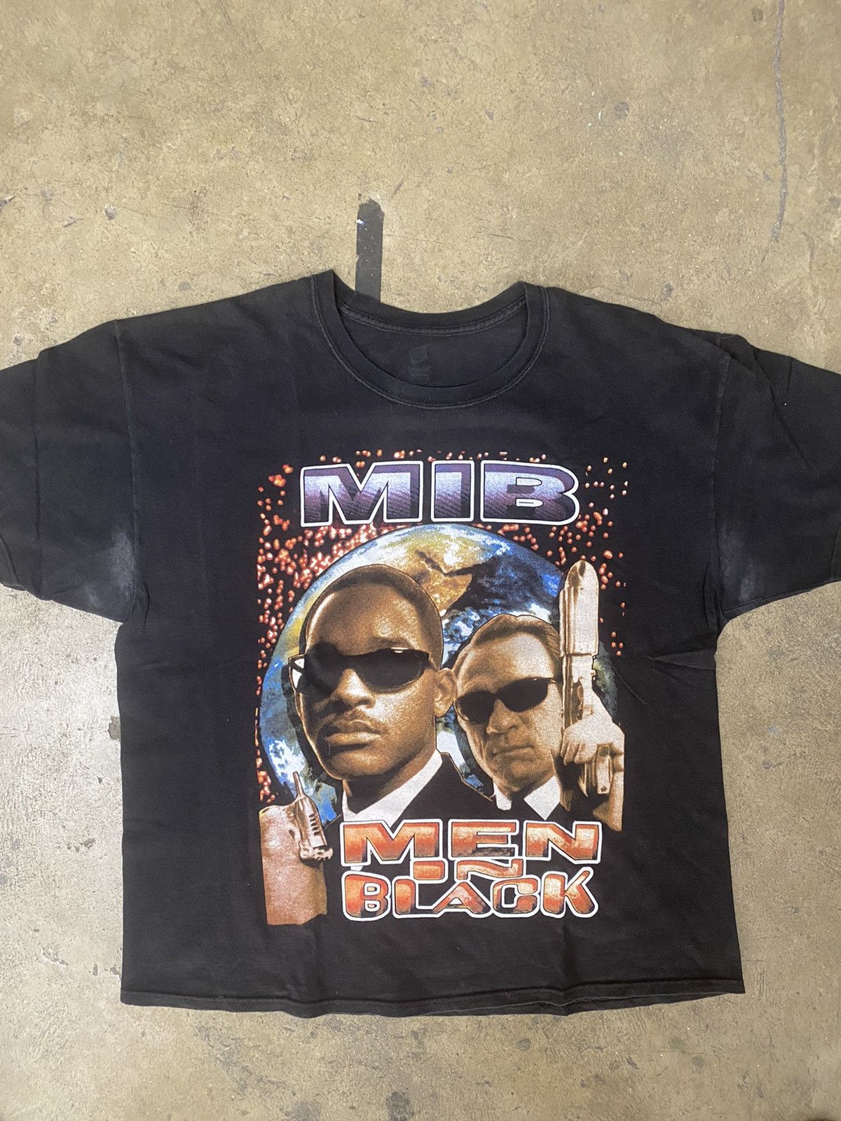 image of Men In Black Bootleg Tee XL Movies Streetwear Mib Comics