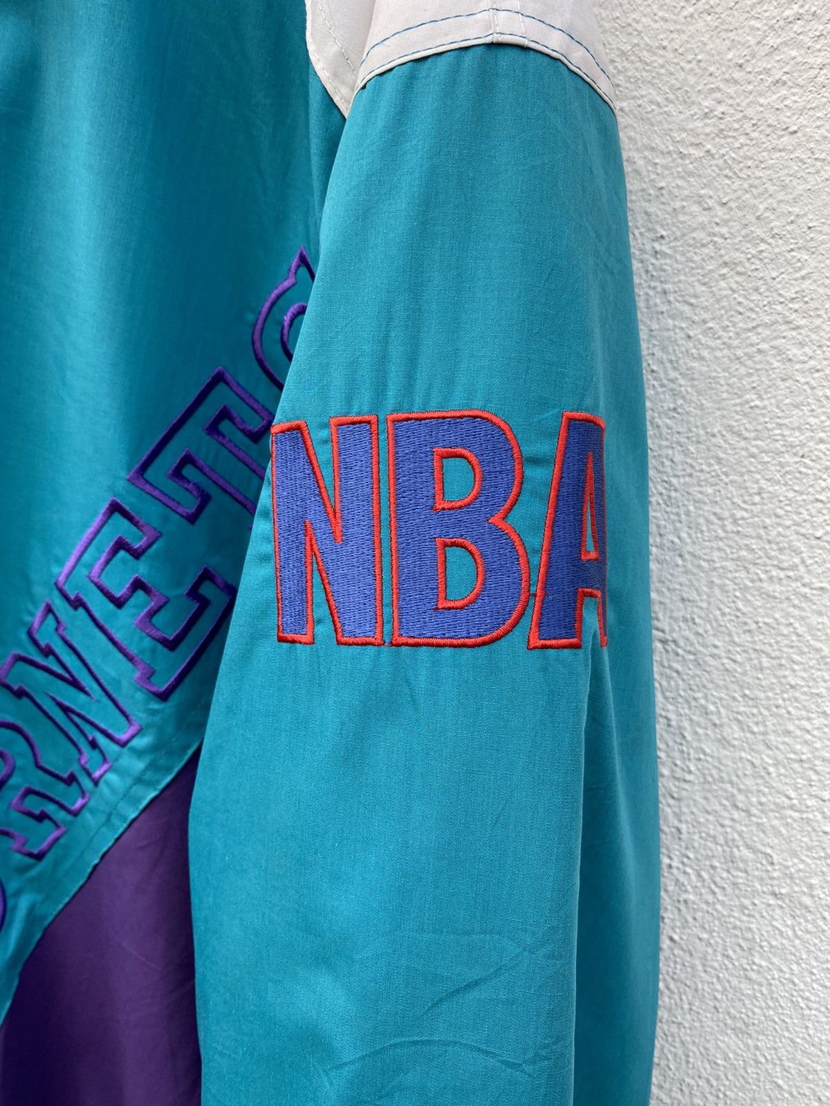 NBA × Pro Player × Vintage Rare Vintage Charlotte Hornets NBA Pro player jacket Size US L / EU 52-54 / 3 - 8 Thumbnail