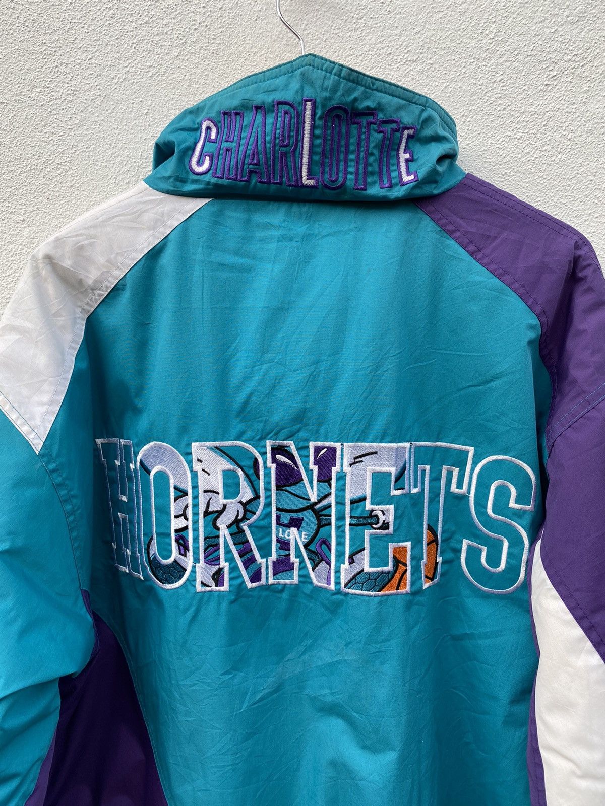 NBA × Pro Player × Vintage Rare Vintage Charlotte Hornets NBA Pro player jacket Size US L / EU 52-54 / 3 - 15 Thumbnail