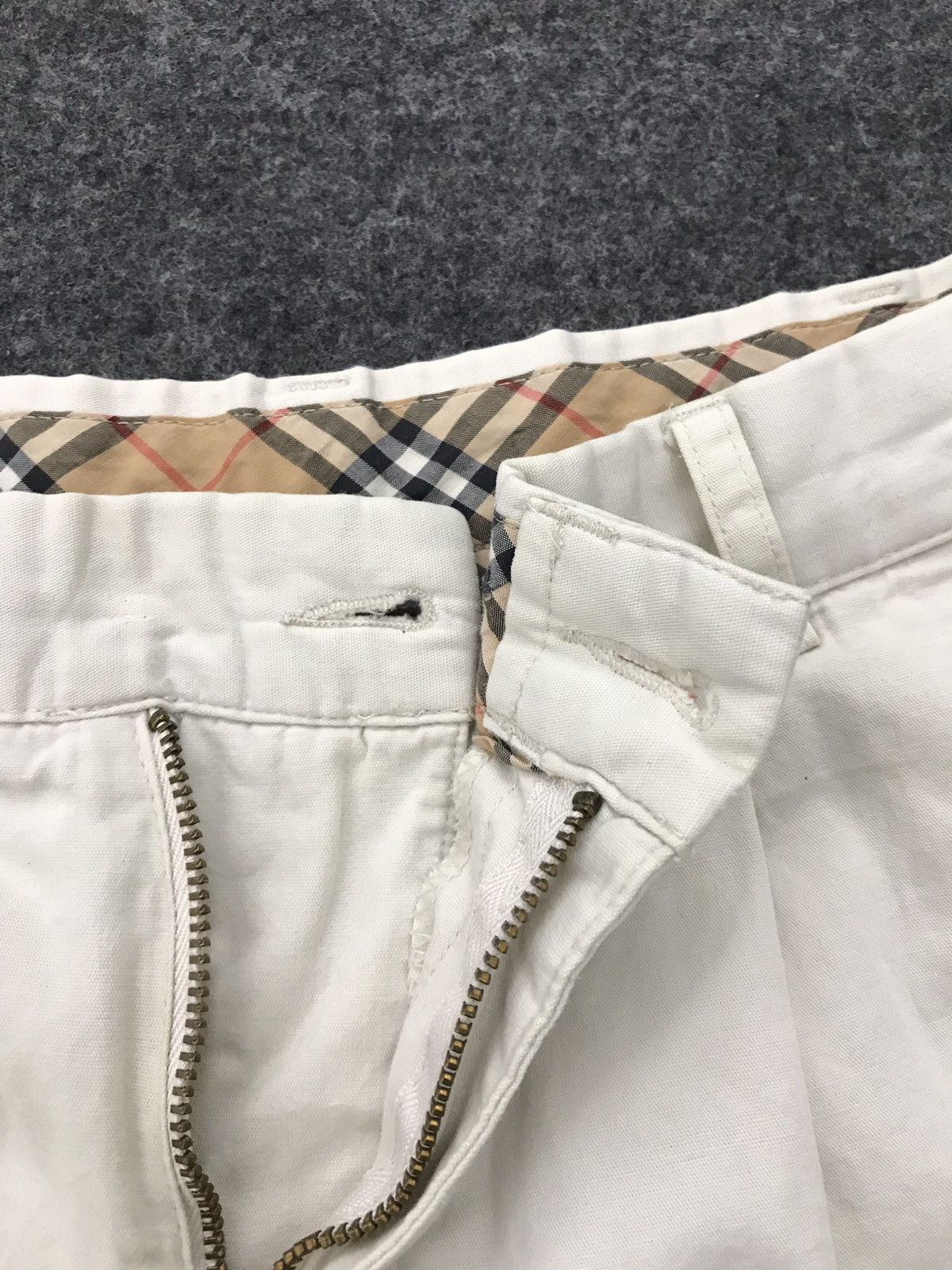 Burberry Burberry Cotton Khakis Pants Slack Casual Size US 31 - 16 Thumbnail
