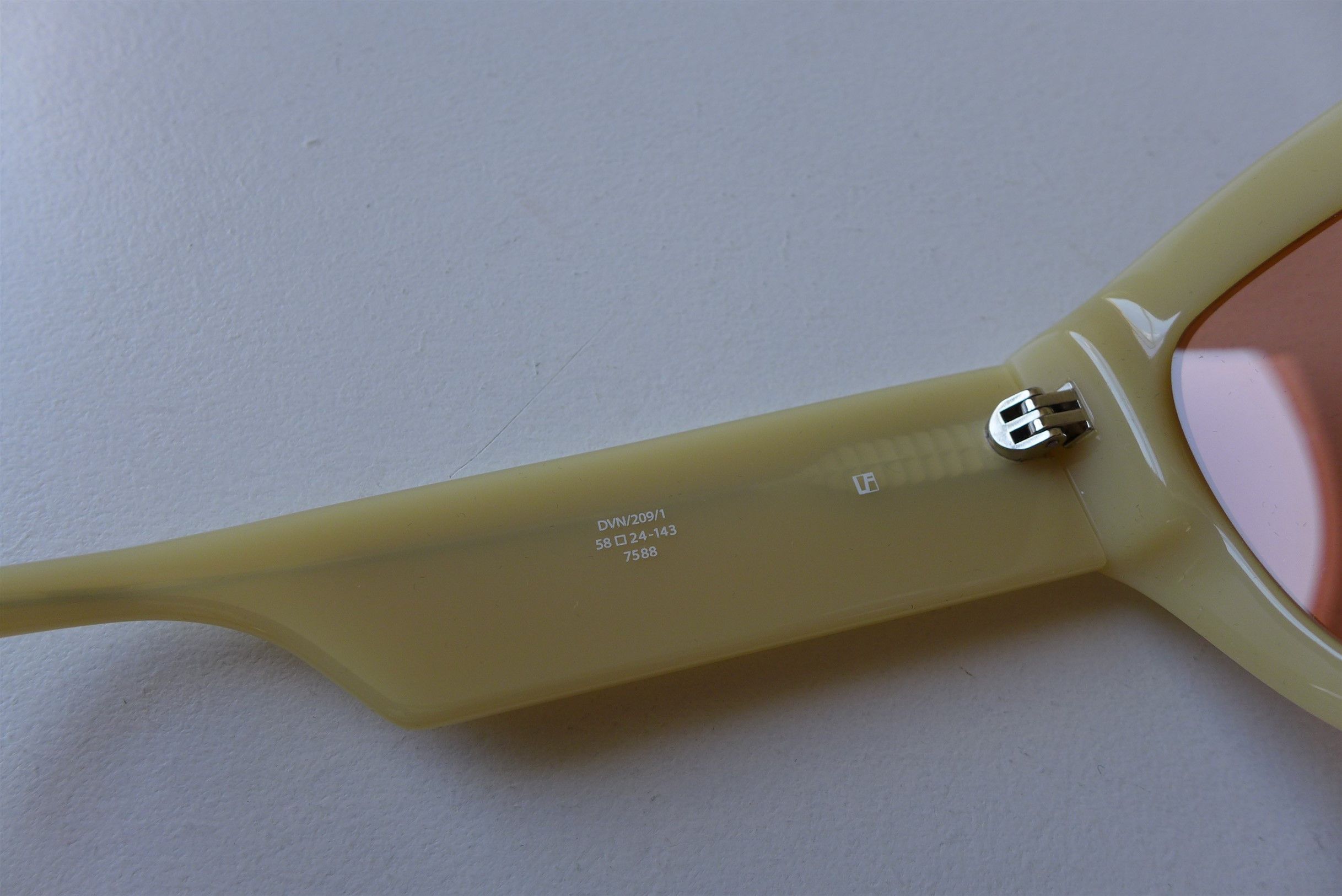 Dries Van Noten Dries Van Noten 209 Sunglasses -- Beige Acetate Size ONE SIZE - 13 Thumbnail