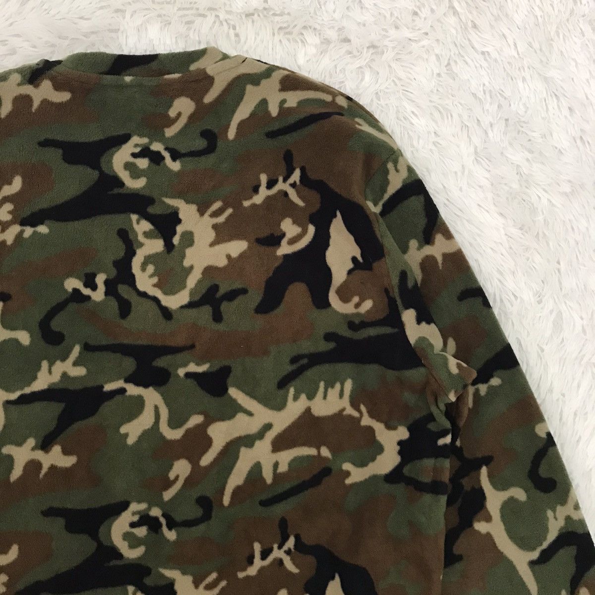Andy Warhol × Uniqlo Andy Warhol Camo Fleece Size US L / EU 52-54 / 3 - 8 Thumbnail