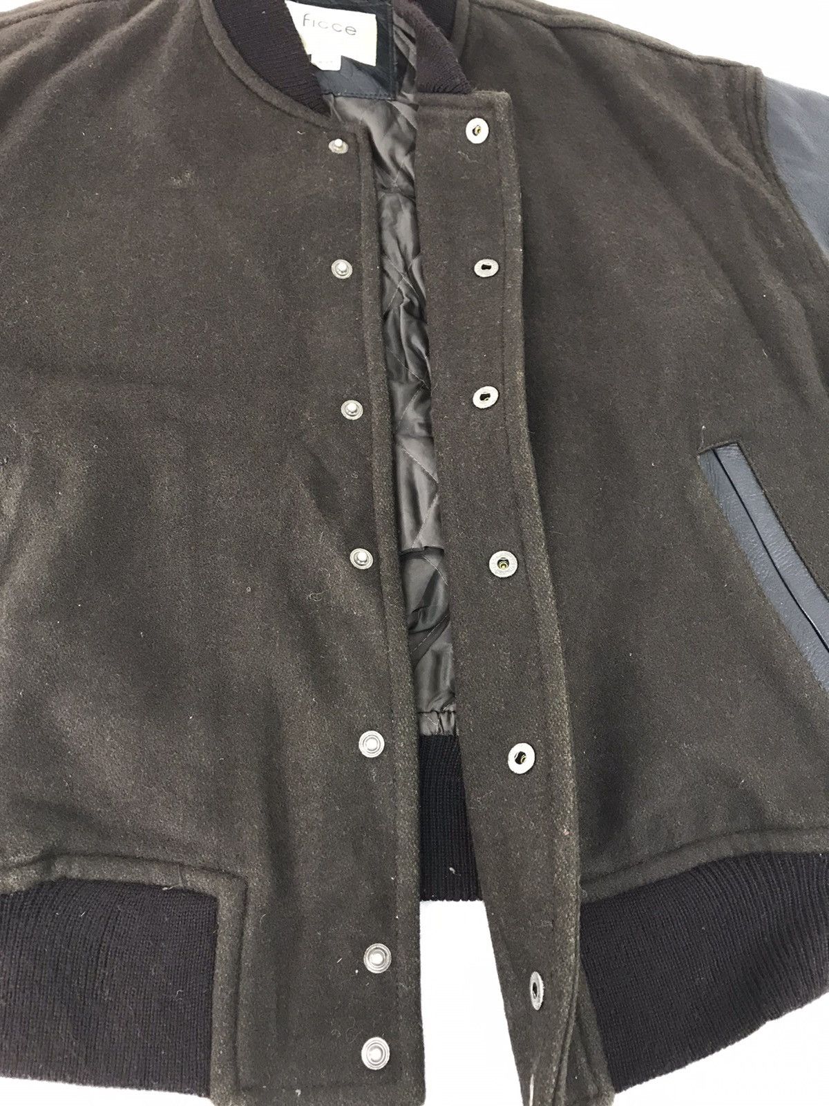 Leather Ficce Yoshiyuki Konishi Varsity Sleeve Leather Jacket Size US M / EU 48-50 / 2 - 3 Thumbnail