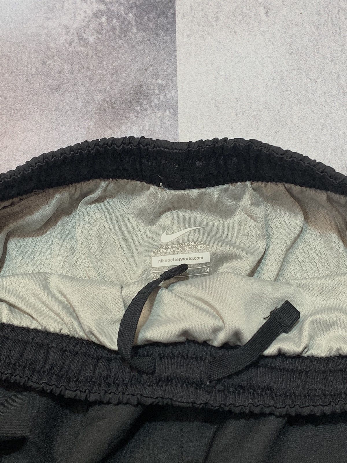 Nike × Vintage Vintage Y2K Nike swoosh shorts streetwear style size M Size 32" / US 10 / IT 46 - 4 Thumbnail