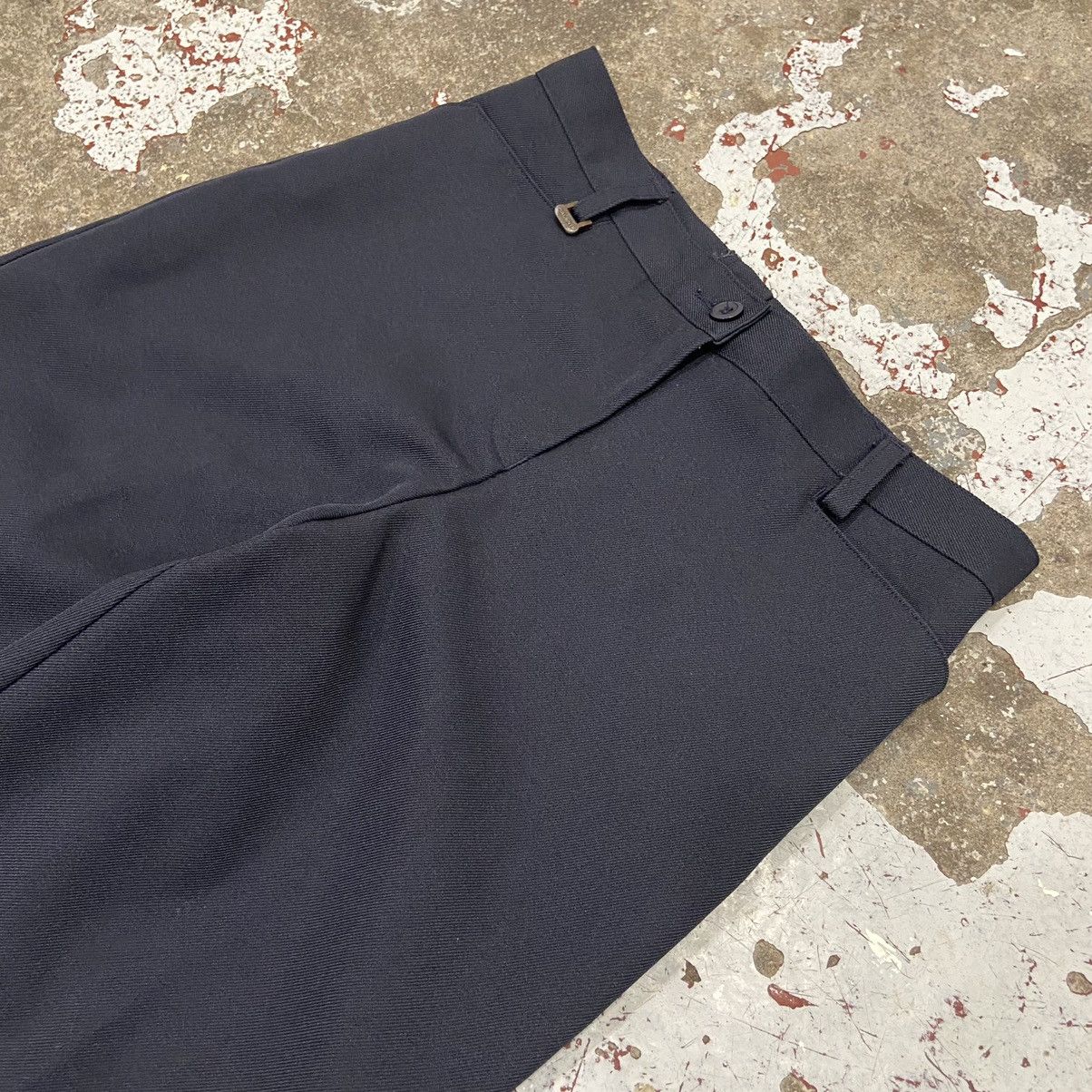 Vintage Vintage Navy Blue Pleated Trousers Size 26" / US 2 / IT 38 - 2 Thumbnail