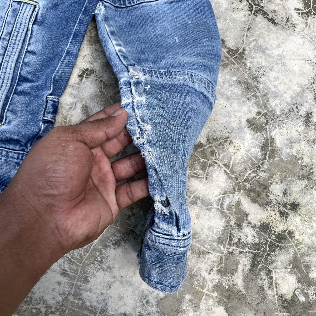 Designer × Japanese Brand Vtg Distressed Tora by Toraichi Tactical Denim Jacket Racer Size M / US 6-8 / IT 42-44 - 7 Thumbnail