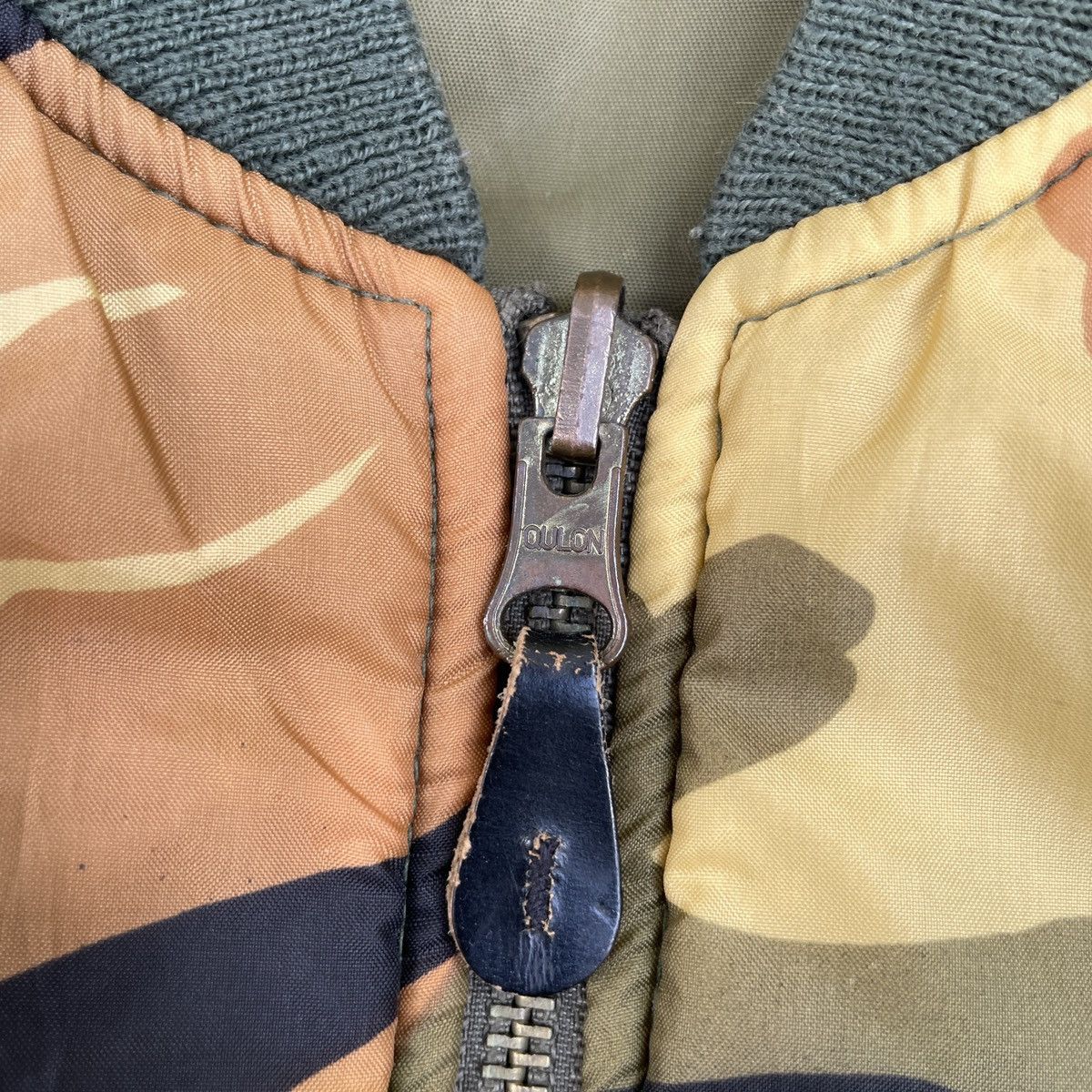 Japanese Brand × Vintage Vintage Faded Japanese Reversible Military Bomber Jacket Size US S / EU 44-46 / 1 - 8 Thumbnail