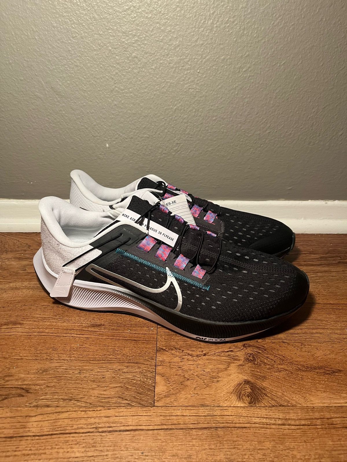 Nike Air Zoom Pegasus 38 FlyEase Black Chlorine Blue Sample