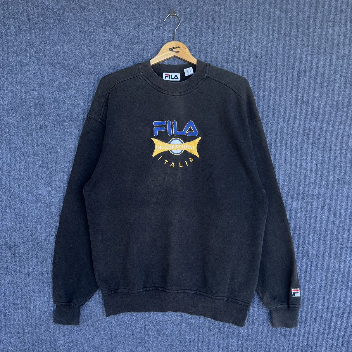 Vintage 90s Fila Big Embroidery Logo Crewneck Sweatshirt