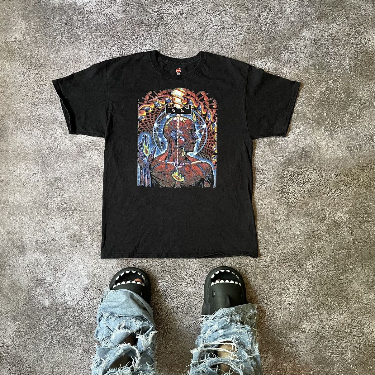 Band Tees Vintage Y2K TOOL ABSTRACT CREEPY FACE ANGRY HORROR SKELETON Size US L / EU 52-54 / 3 - 1 Thumbnail