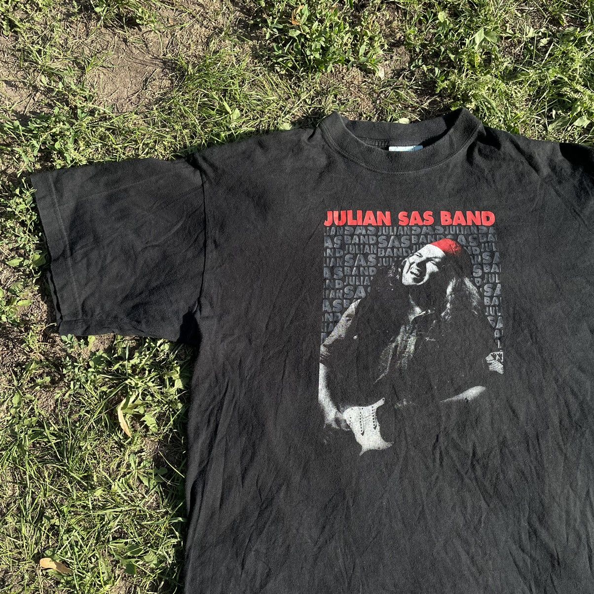 Vintage Vintage Y2K Julian Sas Band Graphic Tee Grunge Cropped L Size US L / EU 52-54 / 3 - 2 Thumbnail