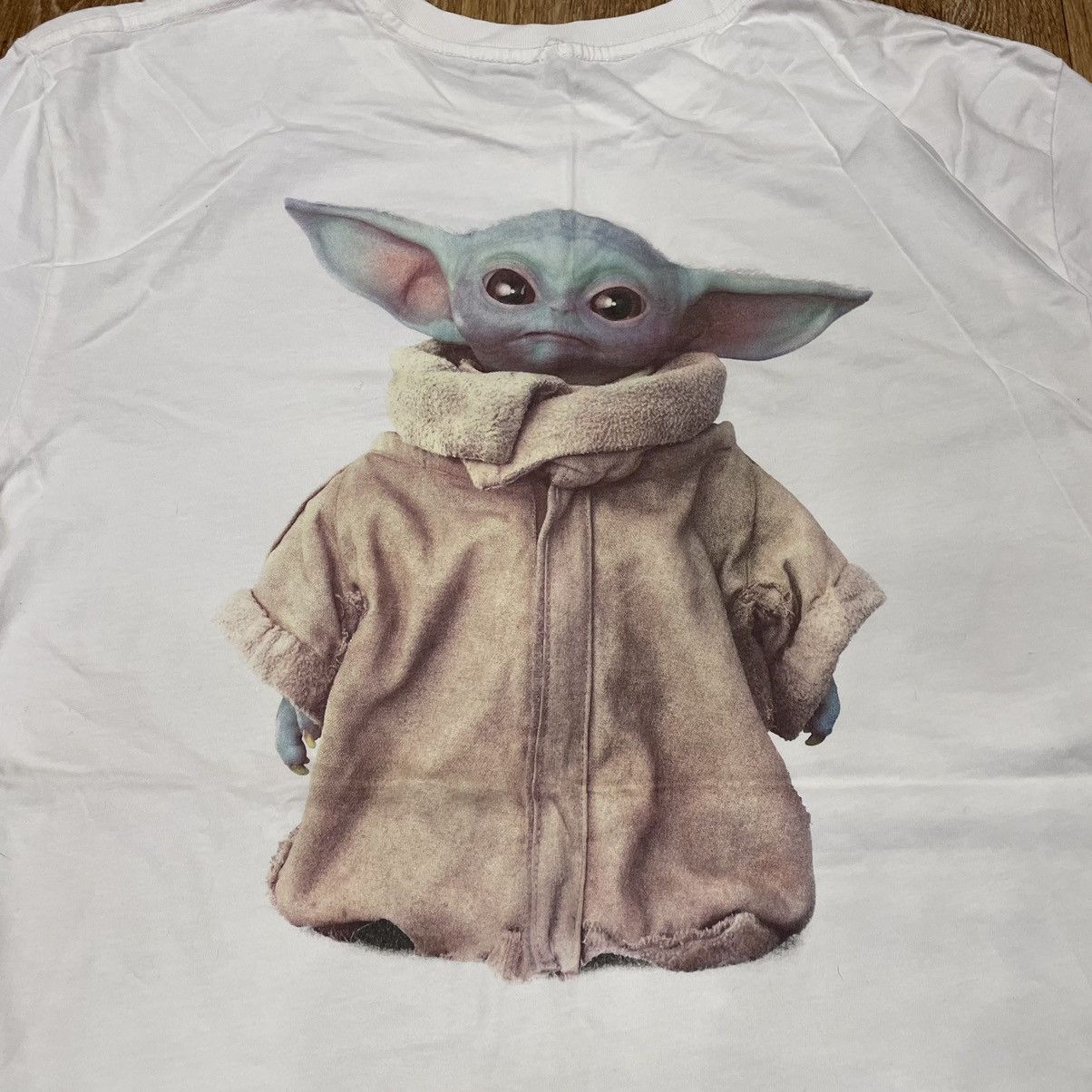 Vintage Vintage Y2K Graphic Tee Star Wars Baby Yoda Streetwear XL Size US XL / EU 56 / 4 - 4 Thumbnail