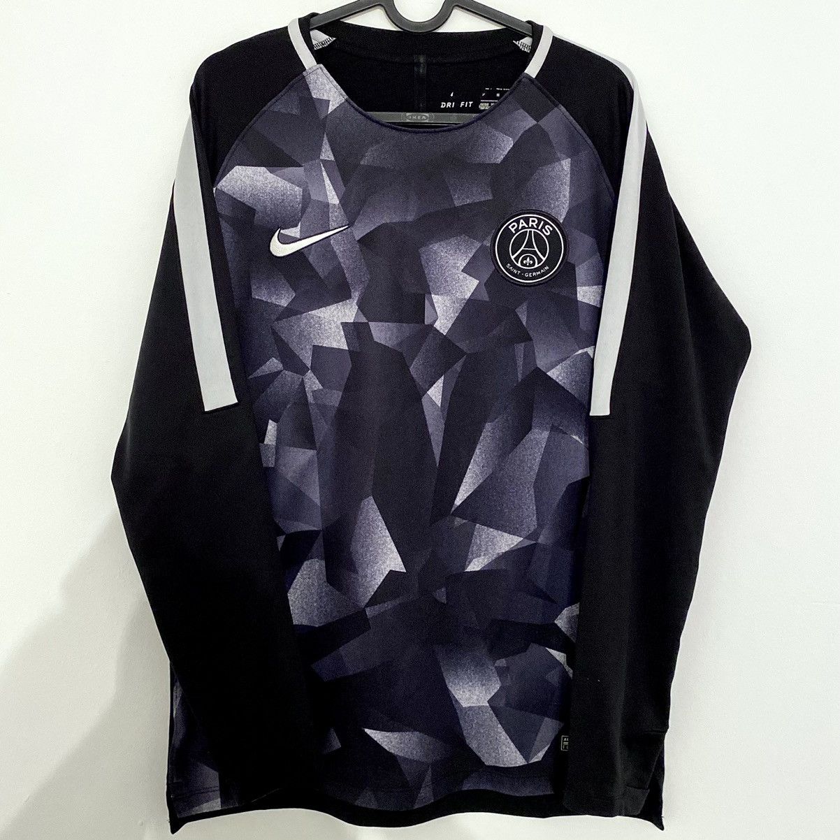 Nike 2017 2018 PSG Paris Training Issue Long Sleeve Soccer Jersey Size US M / EU 48-50 / 2 - 2 Thumbnail