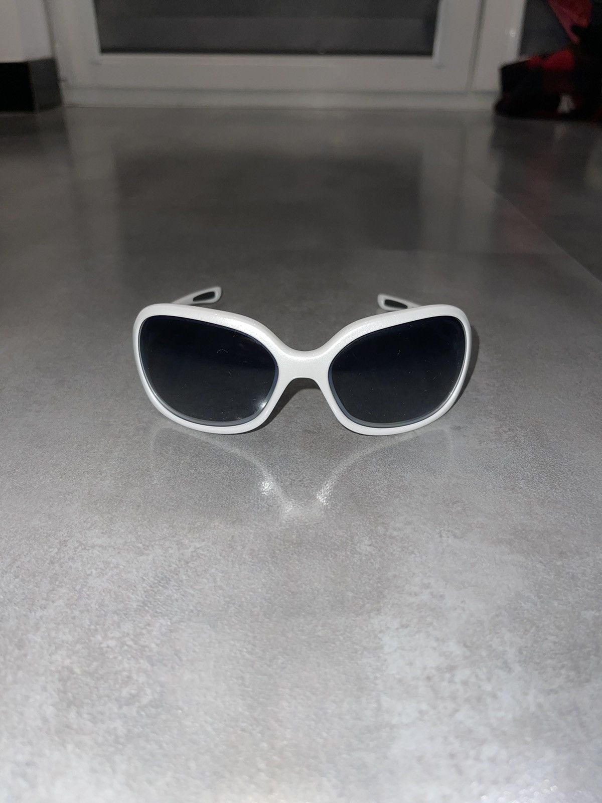 Oakley Oakley OO9198-15 "Pulse" White Sunglasses Size ONE SIZE - 2 Thumbnail