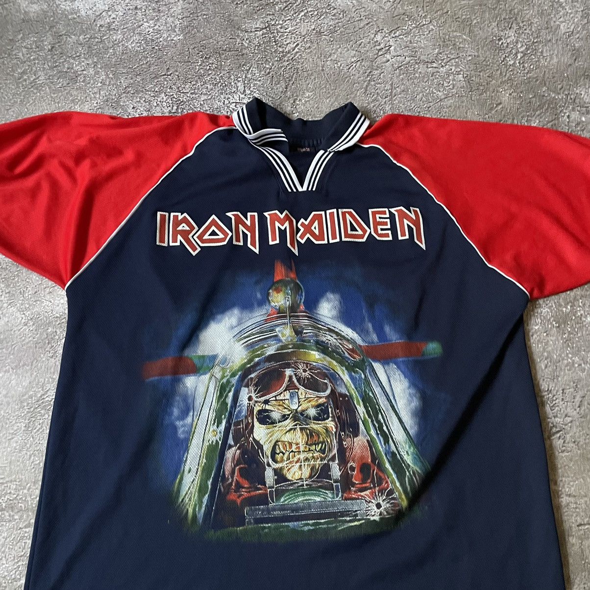 Band Tees Vintage Y2K IRON MAIDEN ABSTRACT CREEPY FACE ANGRY HORROR Size US L / EU 52-54 / 3 - 5 Thumbnail
