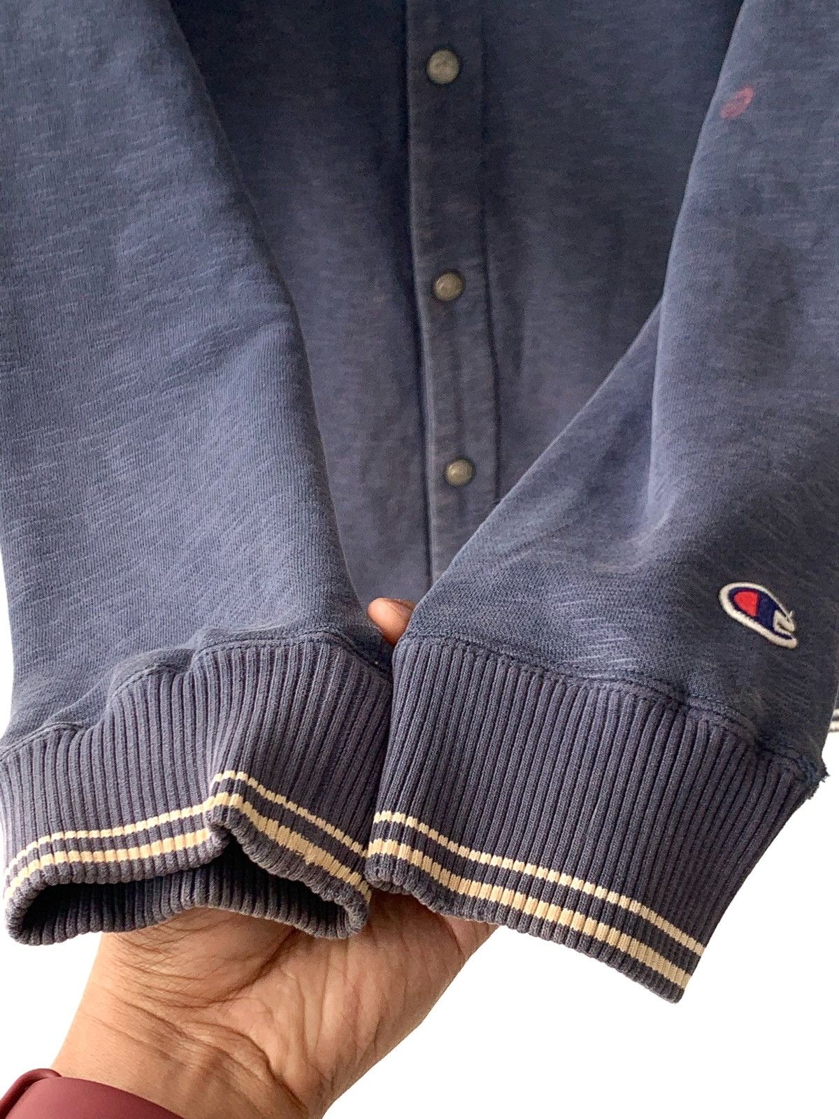 Champion Vintage Distressed Champion Japan Button Up Sweatshirt Size US M / EU 48-50 / 2 - 6 Thumbnail