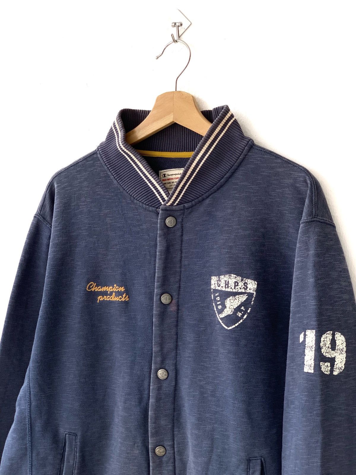 Champion Vintage Distressed Champion Japan Button Up Sweatshirt Size US M / EU 48-50 / 2 - 2 Thumbnail