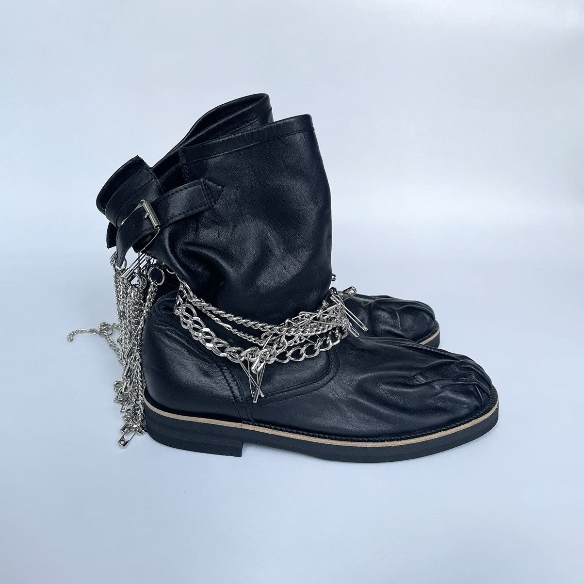 Comme des Garcons A/W 06 ‘Punk Chain’ Black Leather Biker Boots Size US 7.5 / IT 37.5 - 4 Thumbnail