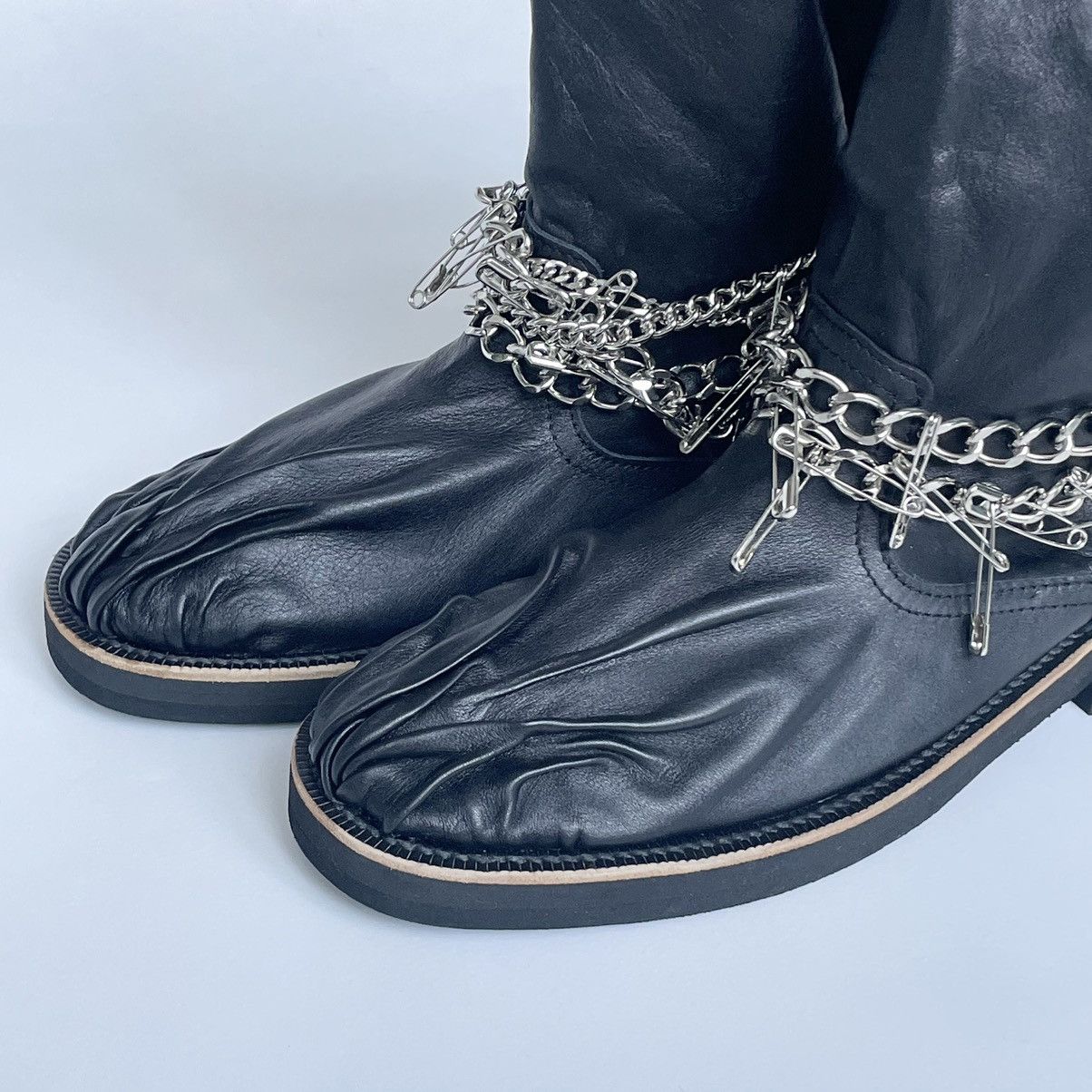 Comme des Garcons A/W 06 ‘Punk Chain’ Black Leather Biker Boots Size US 7.5 / IT 37.5 - 3 Thumbnail