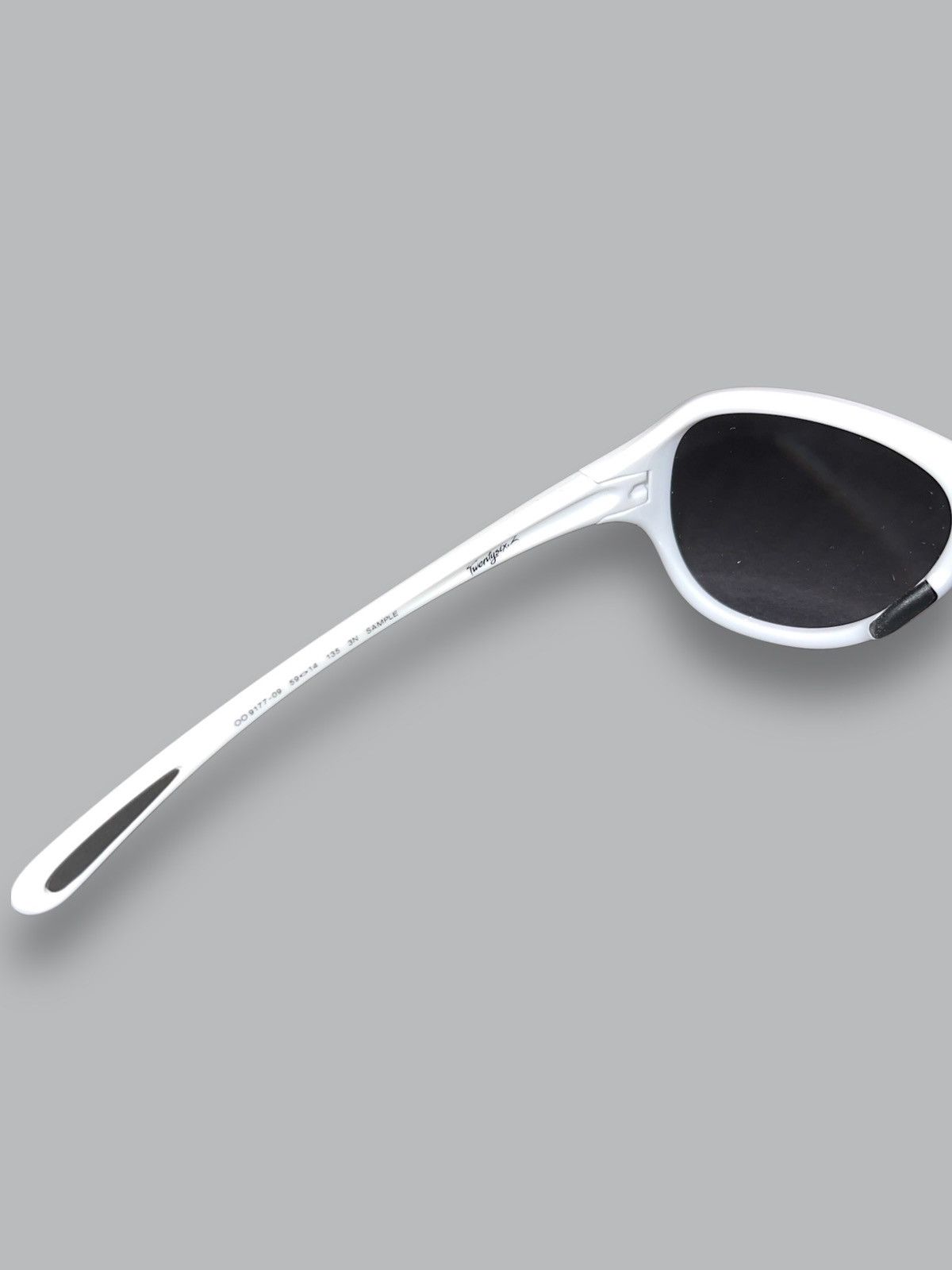 Oakley Oakley OO9177-09 "Twentysix.2" White Black Sunglasses Size ONE SIZE - 11 Thumbnail