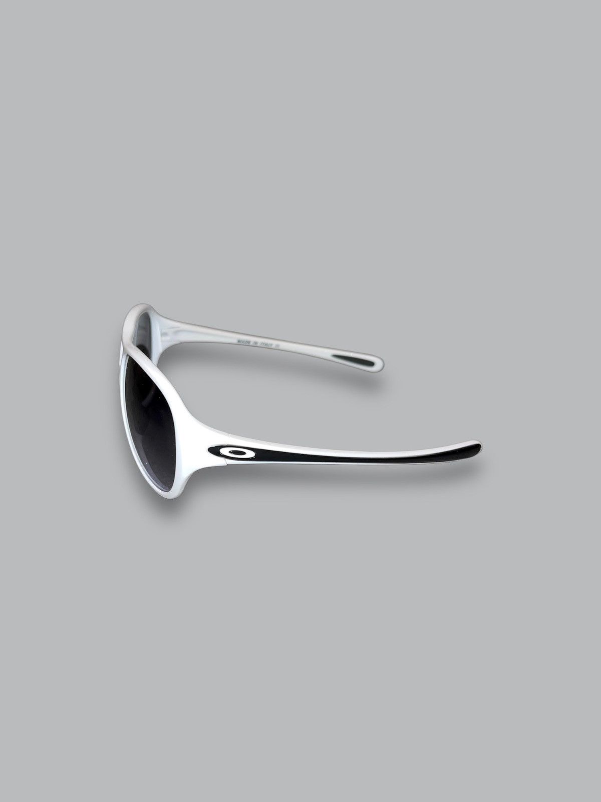 Oakley Oakley OO9177-09 "Twentysix.2" White Black Sunglasses Size ONE SIZE - 6 Thumbnail