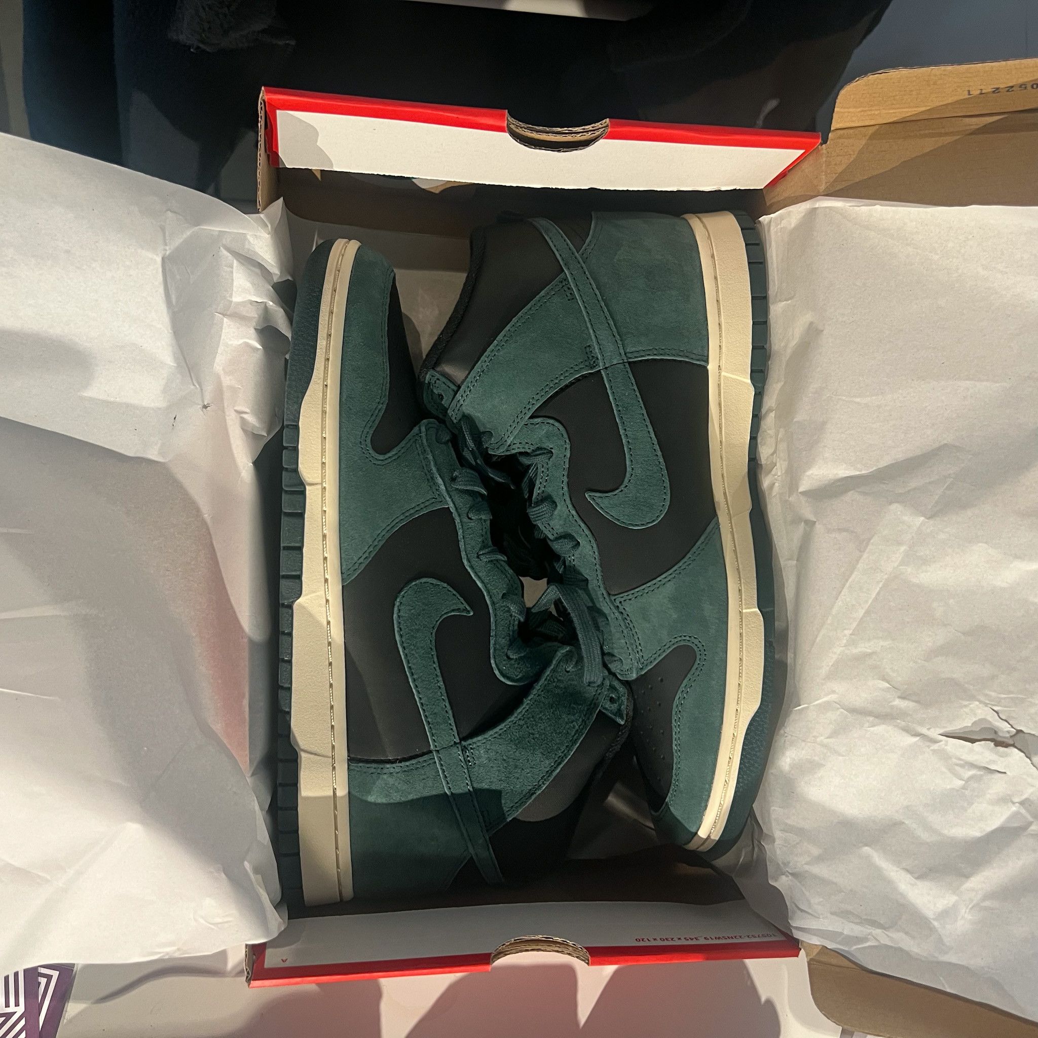Nike Size 11.5 • Nike Dunk High Retro PRM Faded Spruce Size US 11.5 / EU 44-45 - 5 Thumbnail
