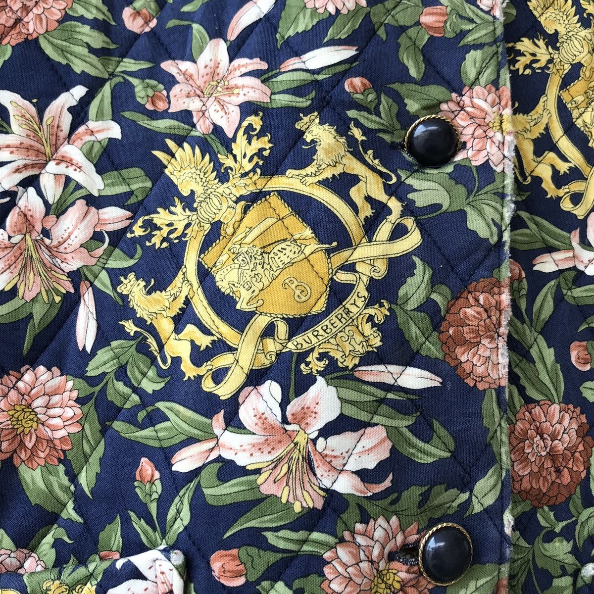 Burberry Prorsum Vtg Burberry Prorsum Floral Diamond Quilted Jacket Size L / US 10 / IT 46 - 7 Thumbnail
