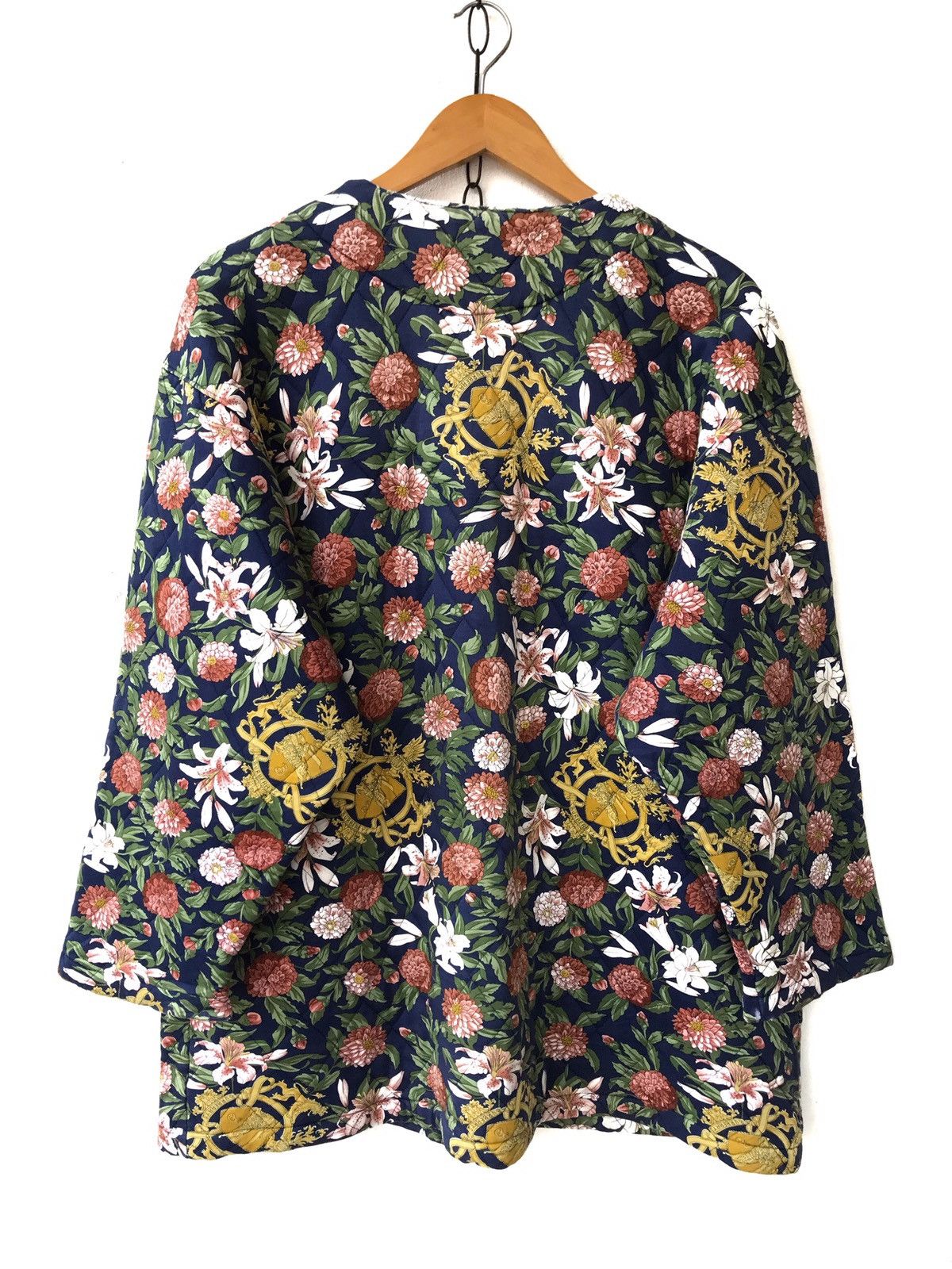 Burberry Prorsum Vtg Burberry Prorsum Floral Diamond Quilted Jacket Size L / US 10 / IT 46 - 8 Thumbnail