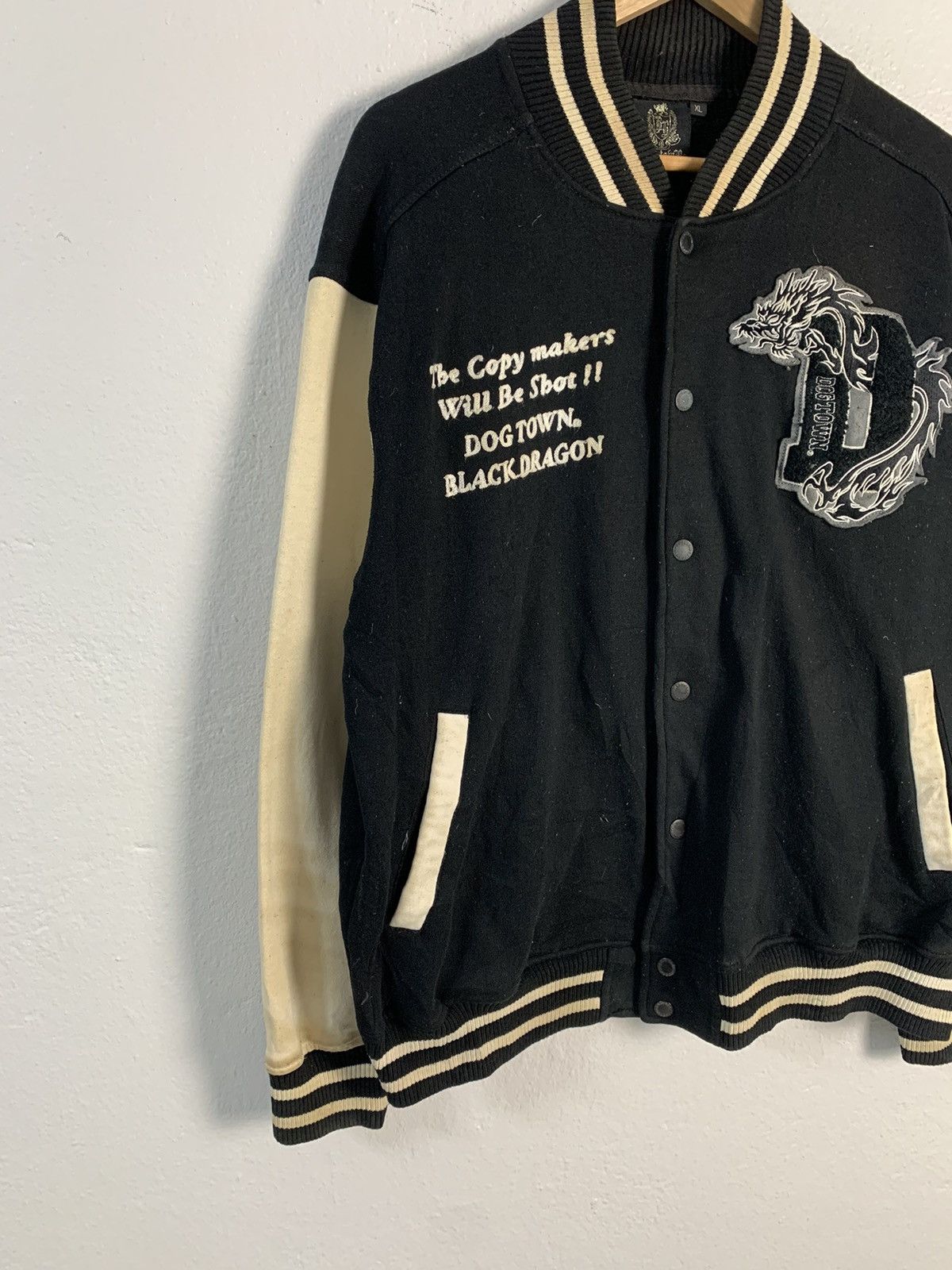 Dogtown Dog Town Black Dragon Big Embroidery Logo Varsity Jacket Size US XL / EU 56 / 4 - 2 Thumbnail