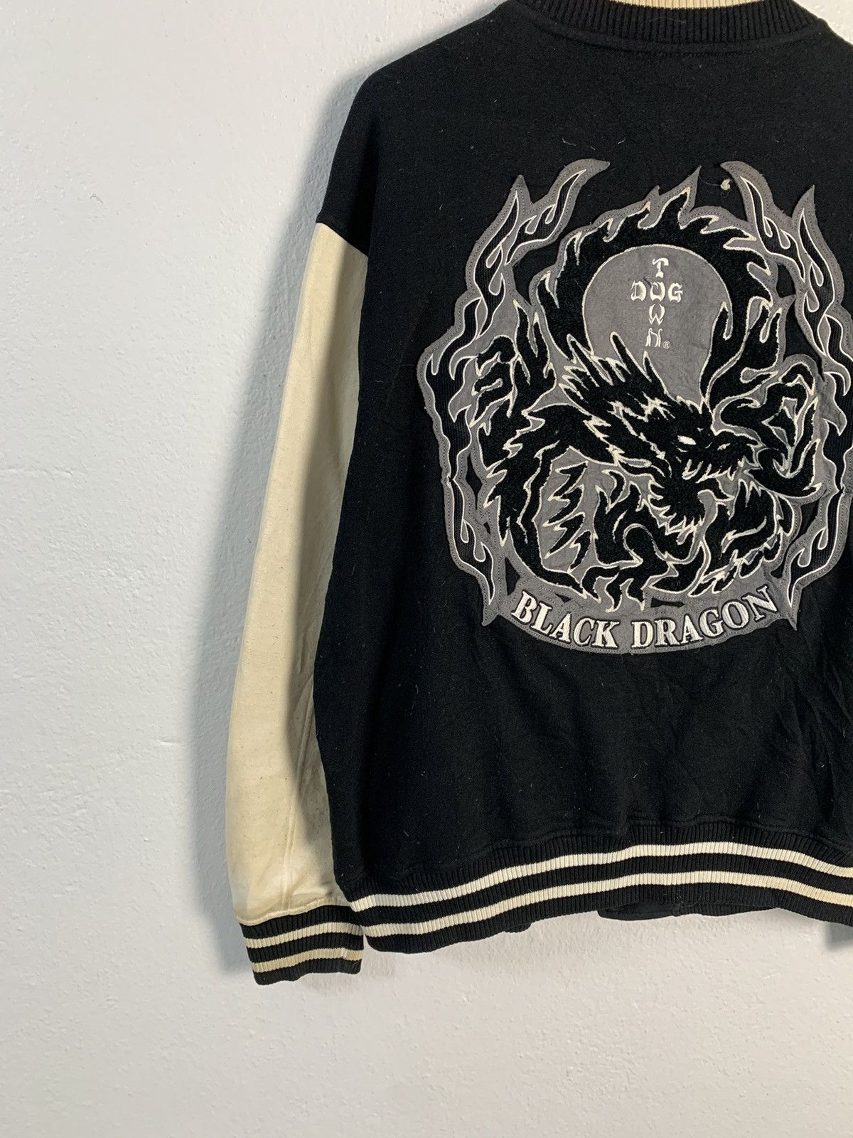 Dogtown Dog Town Black Dragon Big Embroidery Logo Varsity Jacket Size US XL / EU 56 / 4 - 11 Thumbnail