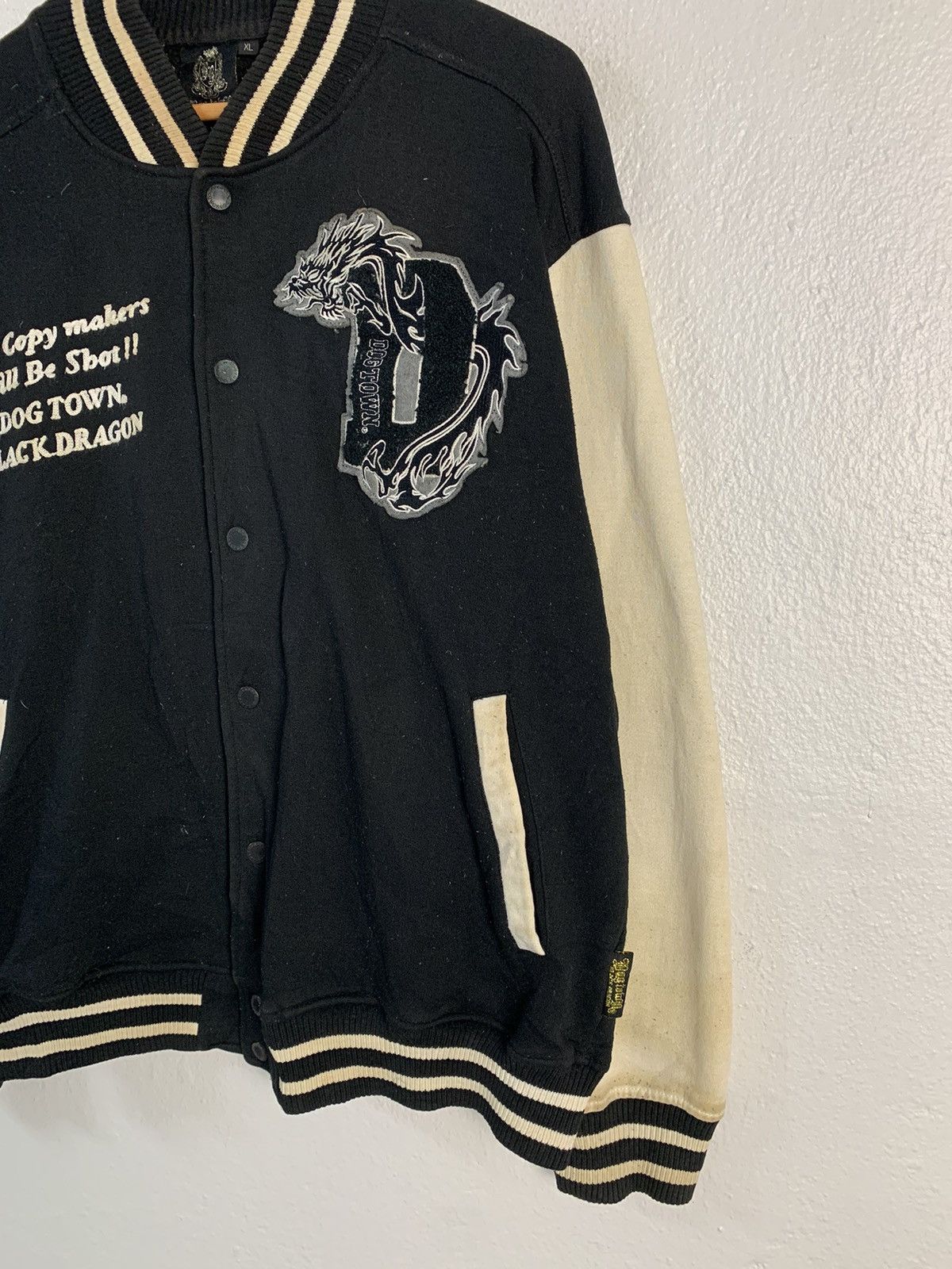 Dogtown Dog Town Black Dragon Big Embroidery Logo Varsity Jacket Size US XL / EU 56 / 4 - 3 Thumbnail