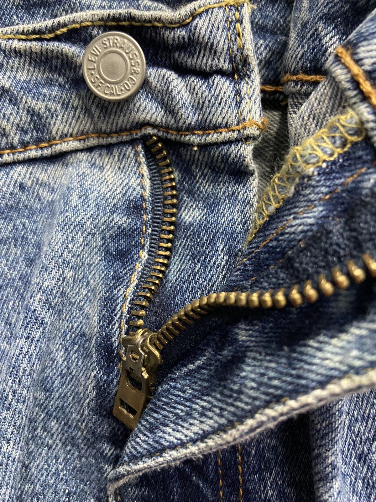 Levi's × Vintage Vintage Levi’s 511 Distressed Blue Wash Denim Pants 42X30 Size US 42 / EU 58 - 22 Thumbnail