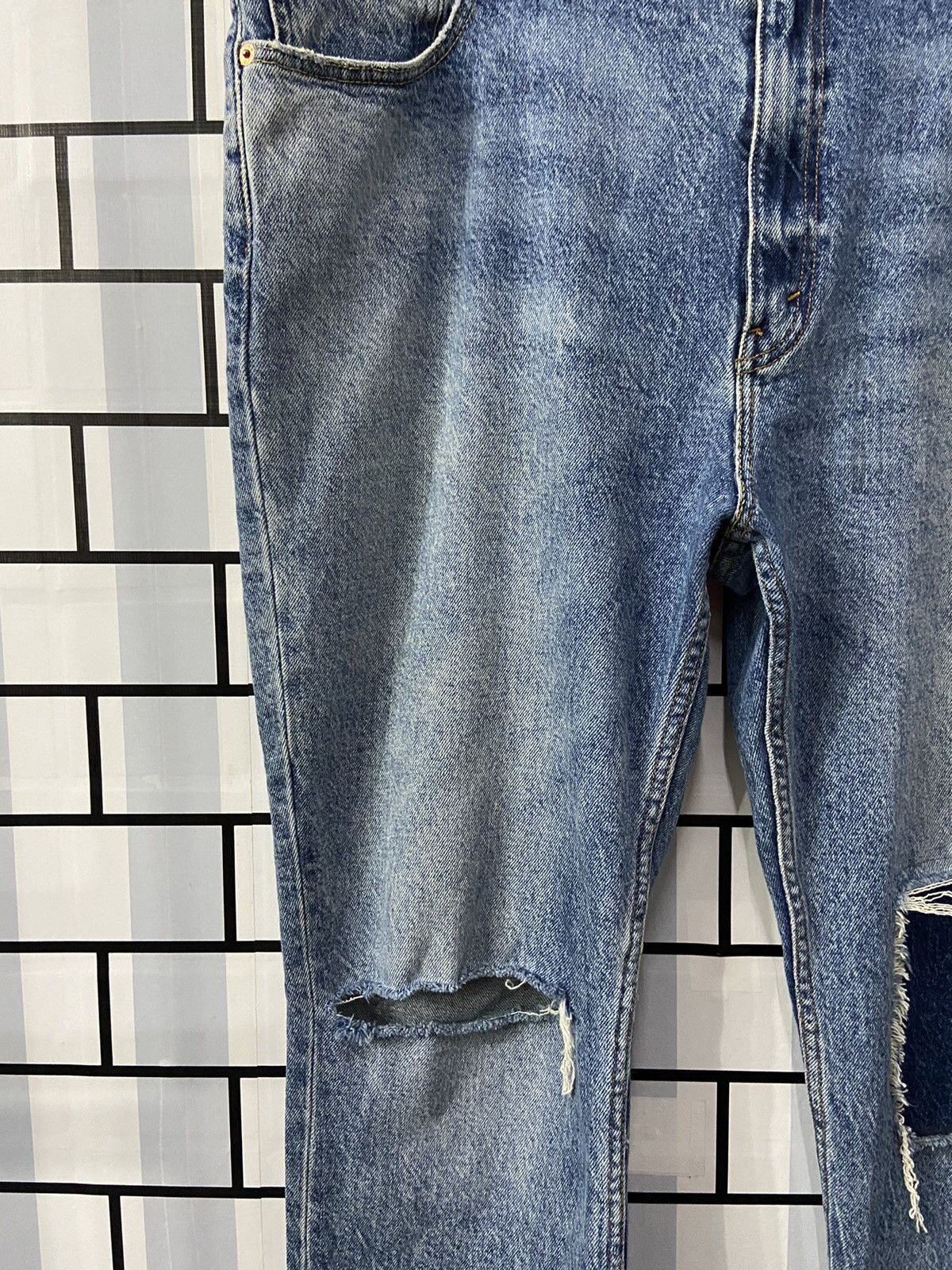 Levi's × Vintage Vintage Levi’s 511 Distressed Blue Wash Denim Pants 42X30 Size US 42 / EU 58 - 9 Thumbnail