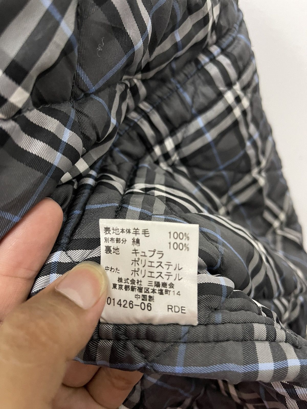 Burberry × Japanese Brand × Vintage Vintage Burberry Nova Check Design Button Up Winter Jacket Size US S / EU 44-46 / 1 - 12 Thumbnail