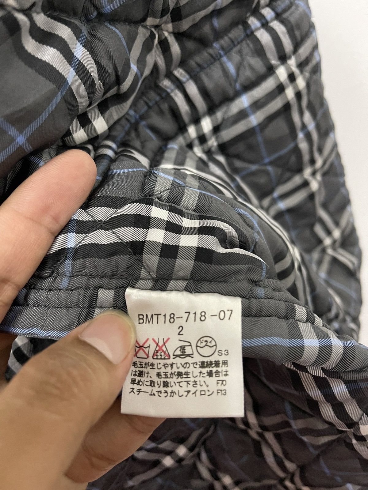 Burberry × Japanese Brand × Vintage Vintage Burberry Nova Check Design Button Up Winter Jacket Size US S / EU 44-46 / 1 - 11 Thumbnail