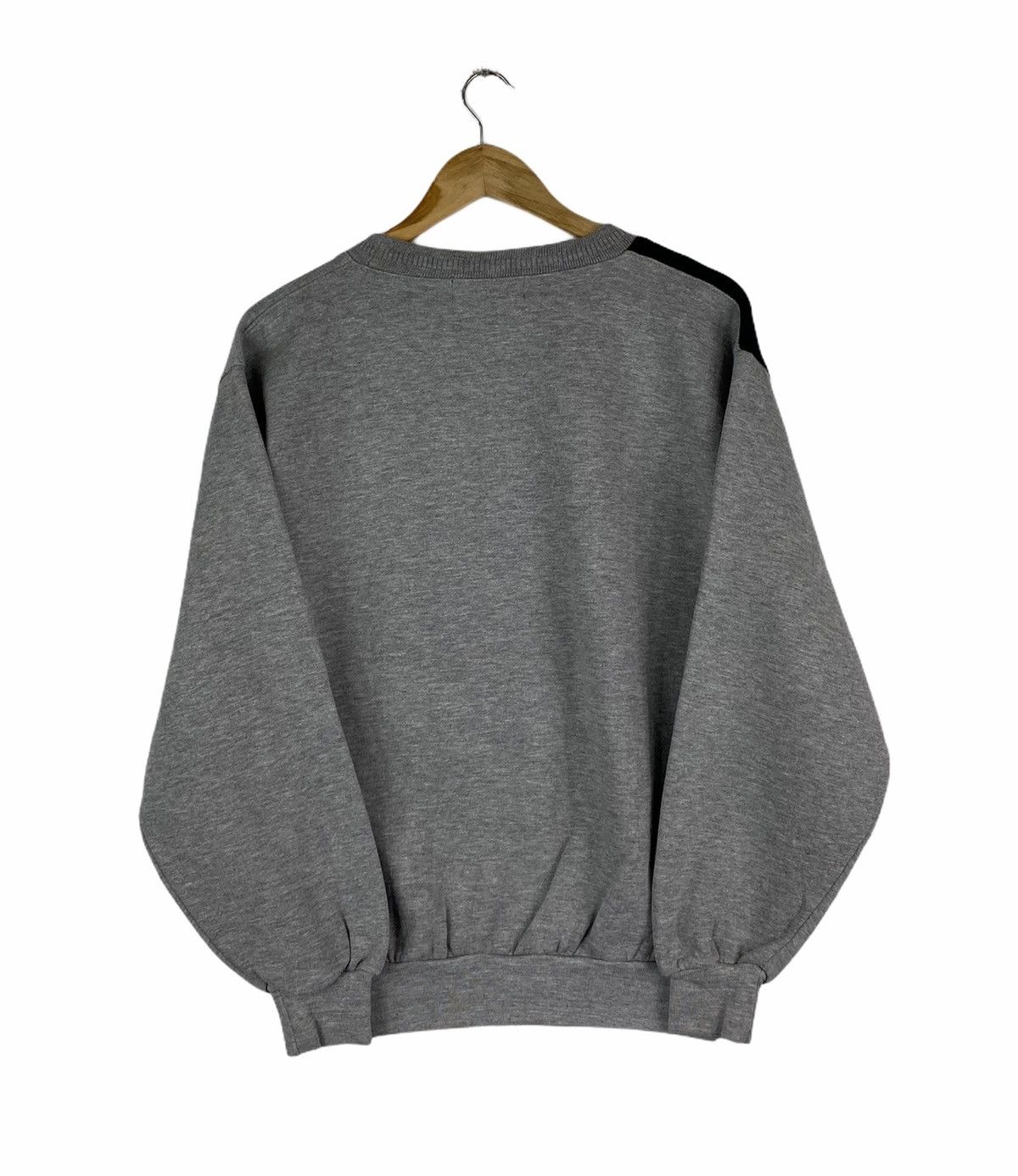 Valentino × Vintage RUDOLPH VALENTINO BIG LOGO EMBROIDERY SWEATSHIRT Size US M / EU 48-50 / 2 - 2 Thumbnail