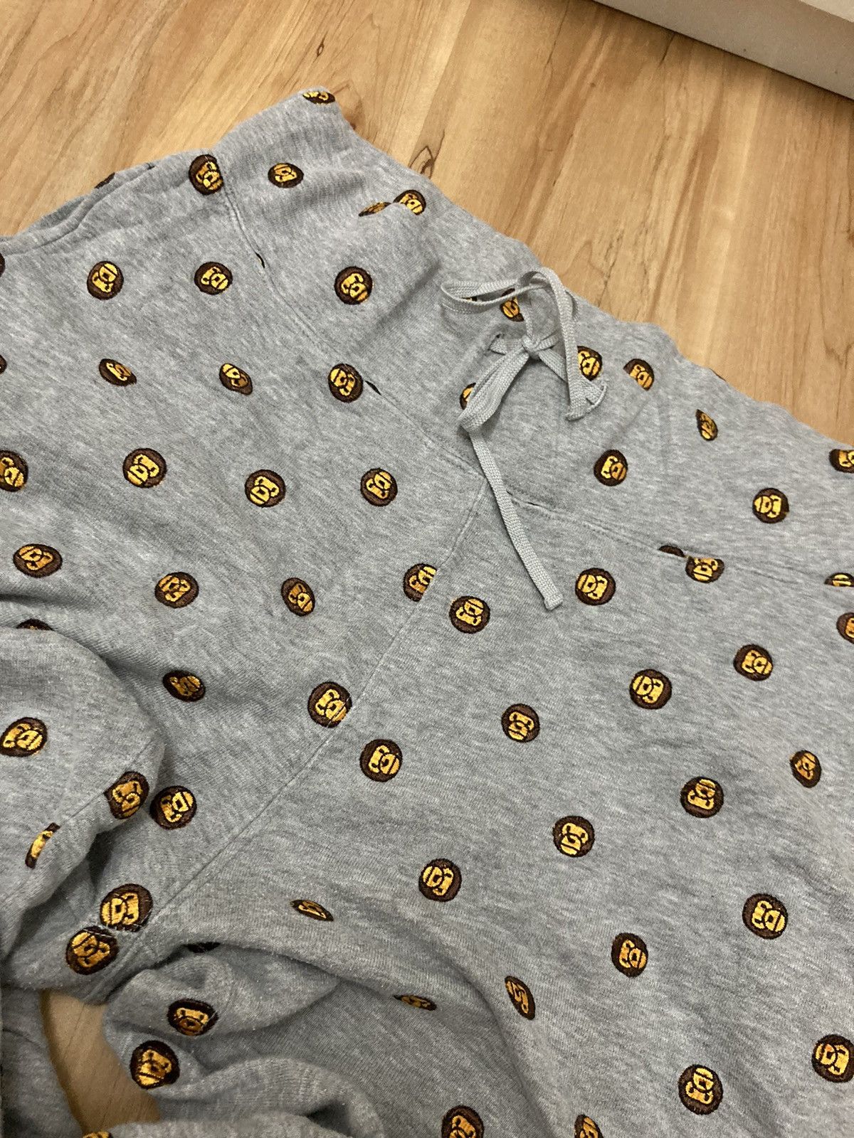 Bape Baby Milo cotton pants Size US 32 / EU 48 - 3 Thumbnail