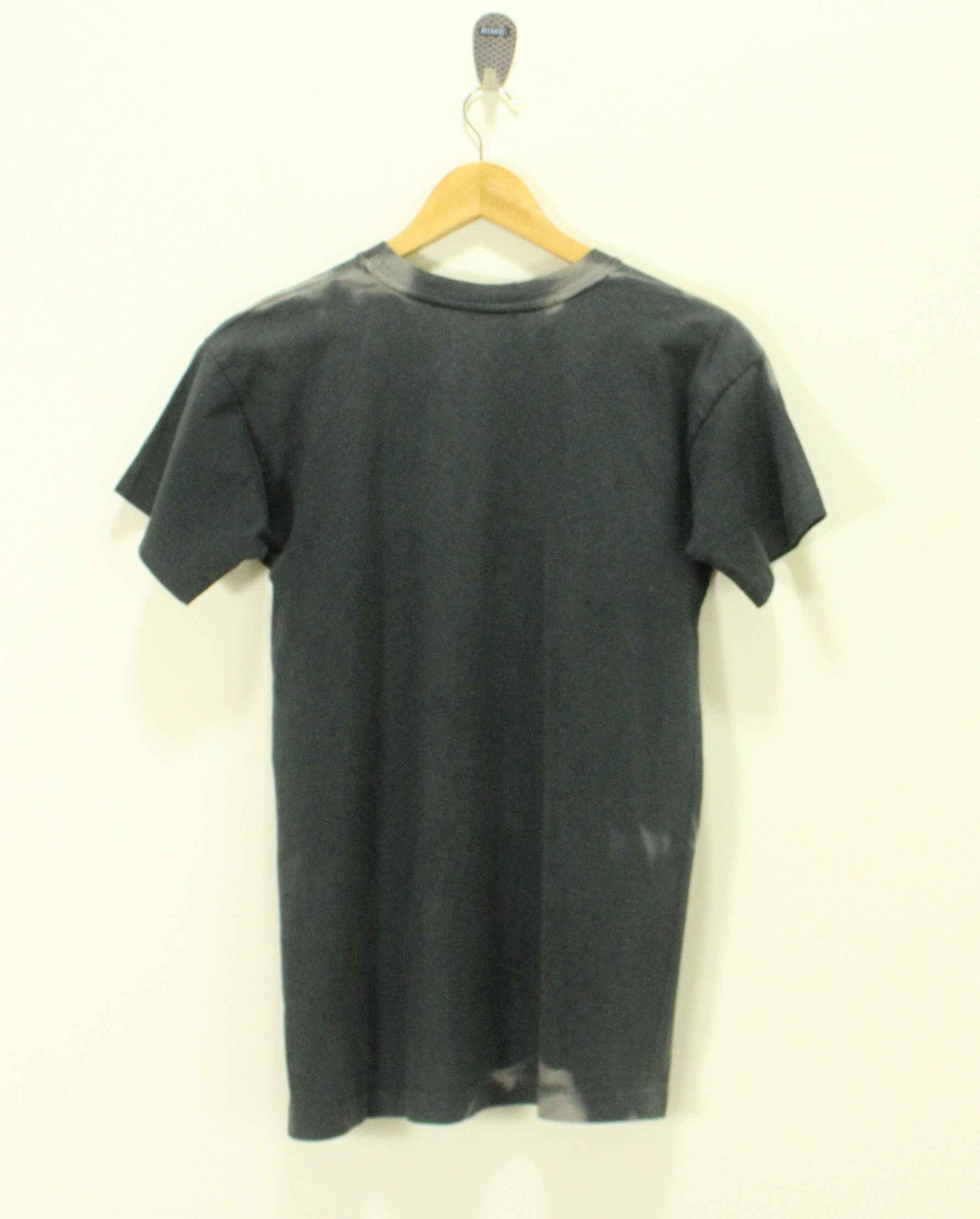 agnes b. Vintage AGNES B T Shirt Unicef Distressed Sunfaded Size US S / EU 44-46 / 1 - 3 Thumbnail
