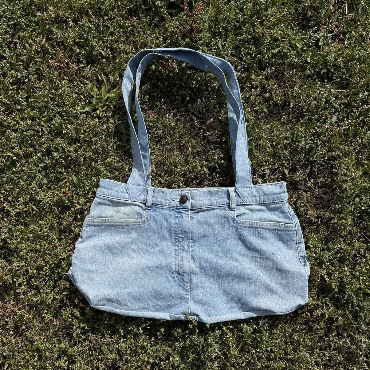 Vintage Vintage Y2K Baggy Denim Tote Bag Skate Streetwear Worn In OS Size ONE SIZE - 1 Thumbnail