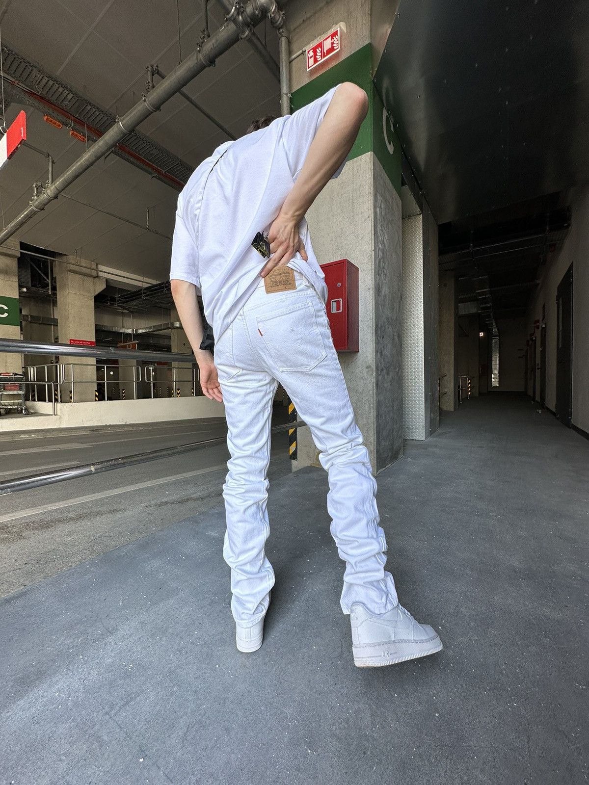 Levi's × Levi's Vintage Clothing × Vintage Vintage Levi’s Long Stacked Jeans Size US 30 / EU 46 - 3 Thumbnail
