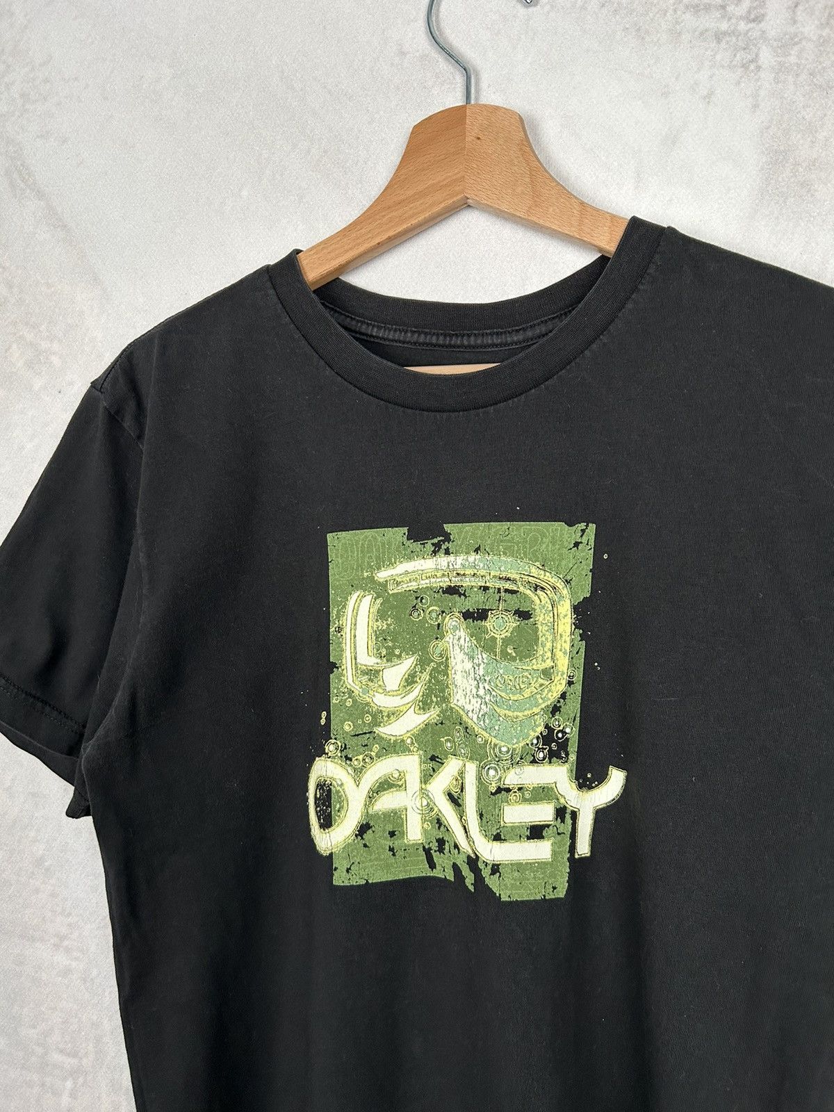 Oakley Vintage Oakley Graphic Tee S Surf Skate Gorpcore Size US S / EU 44-46 / 1 - 3 Thumbnail