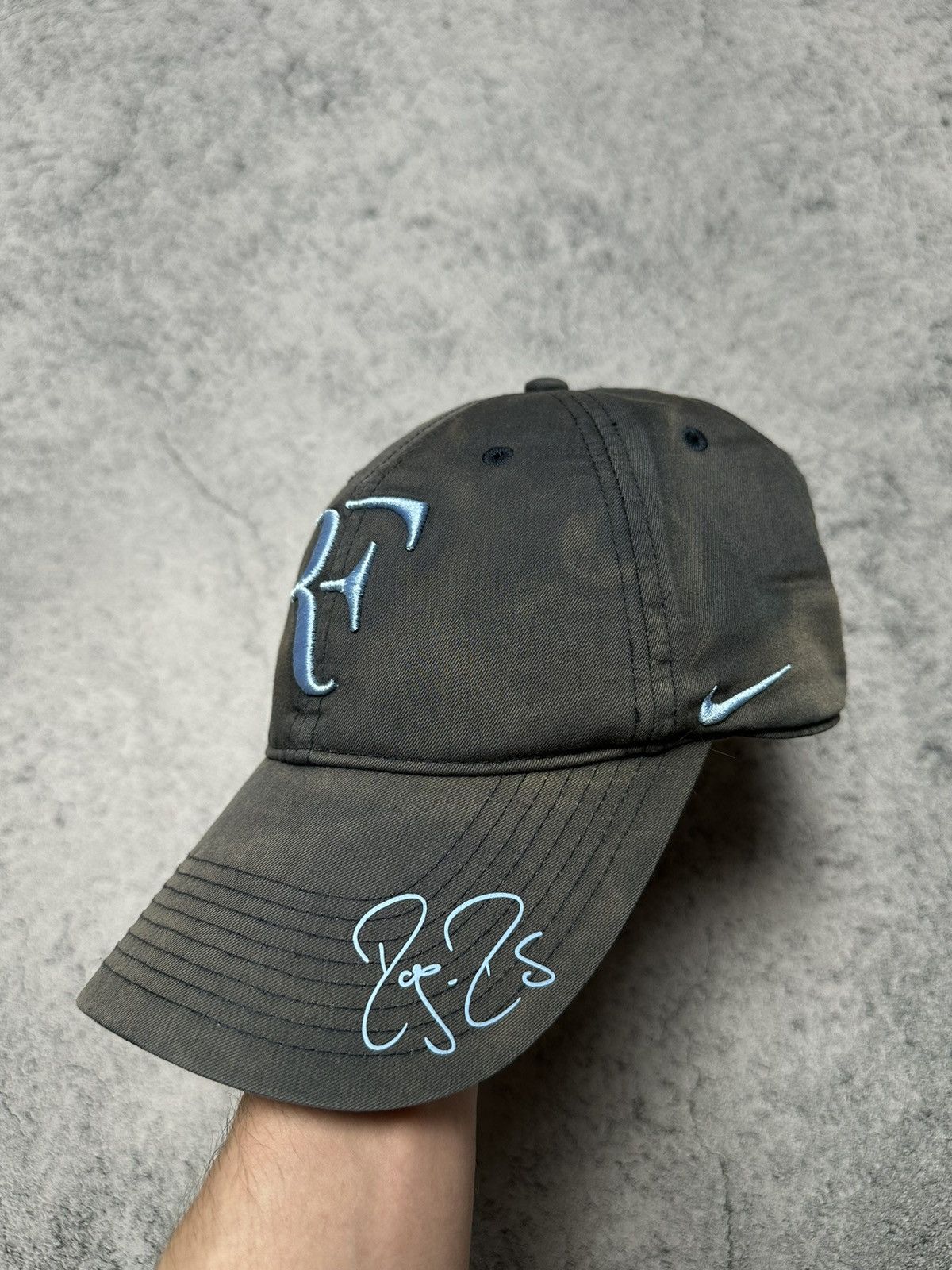 Vintage 🎾Nike Dri-Fit Roger Federer Faded Cap Autographed Size ONE SIZE - 3 Thumbnail