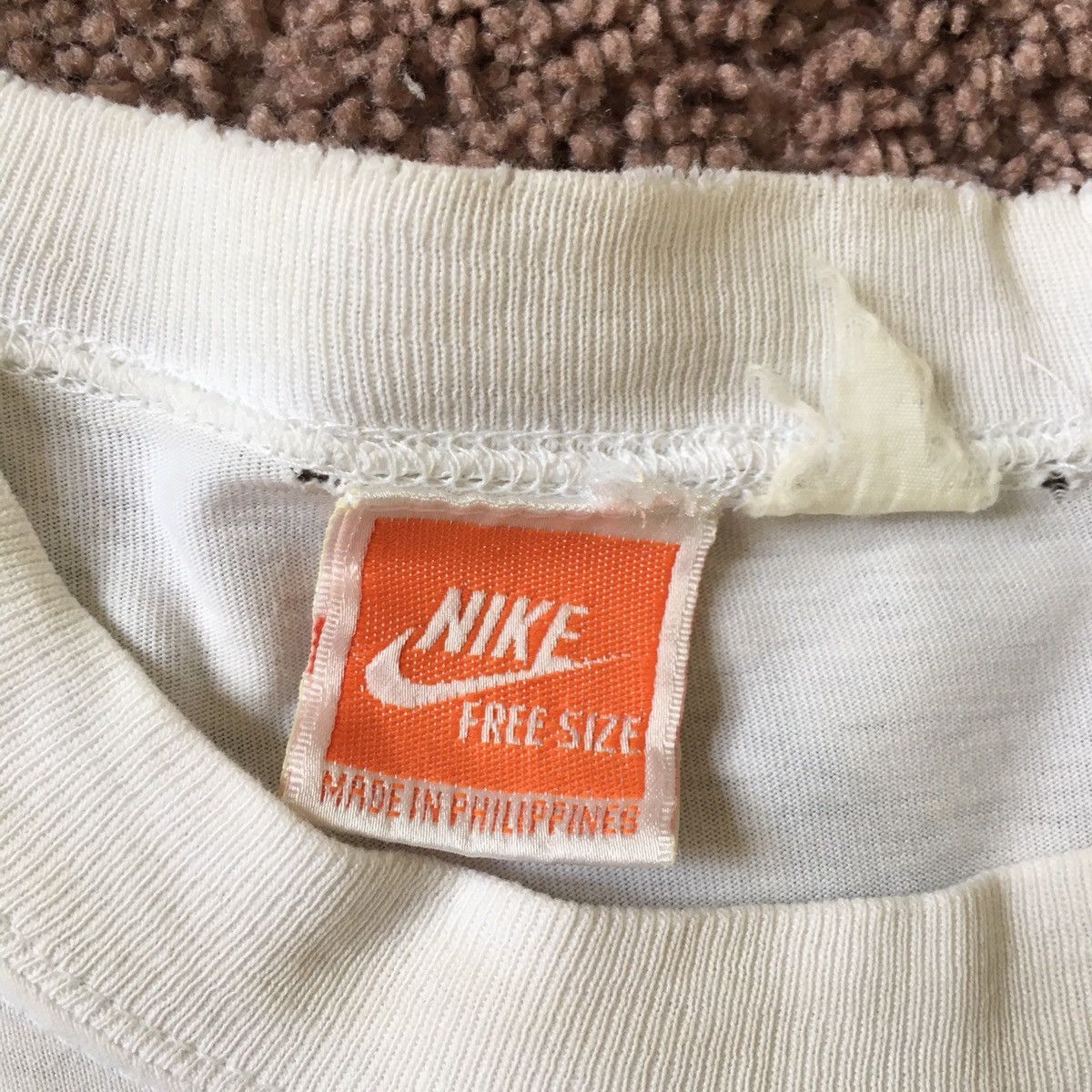 Nike why drive ? when you can fly Size US M / EU 48-50 / 2 - 2 Thumbnail