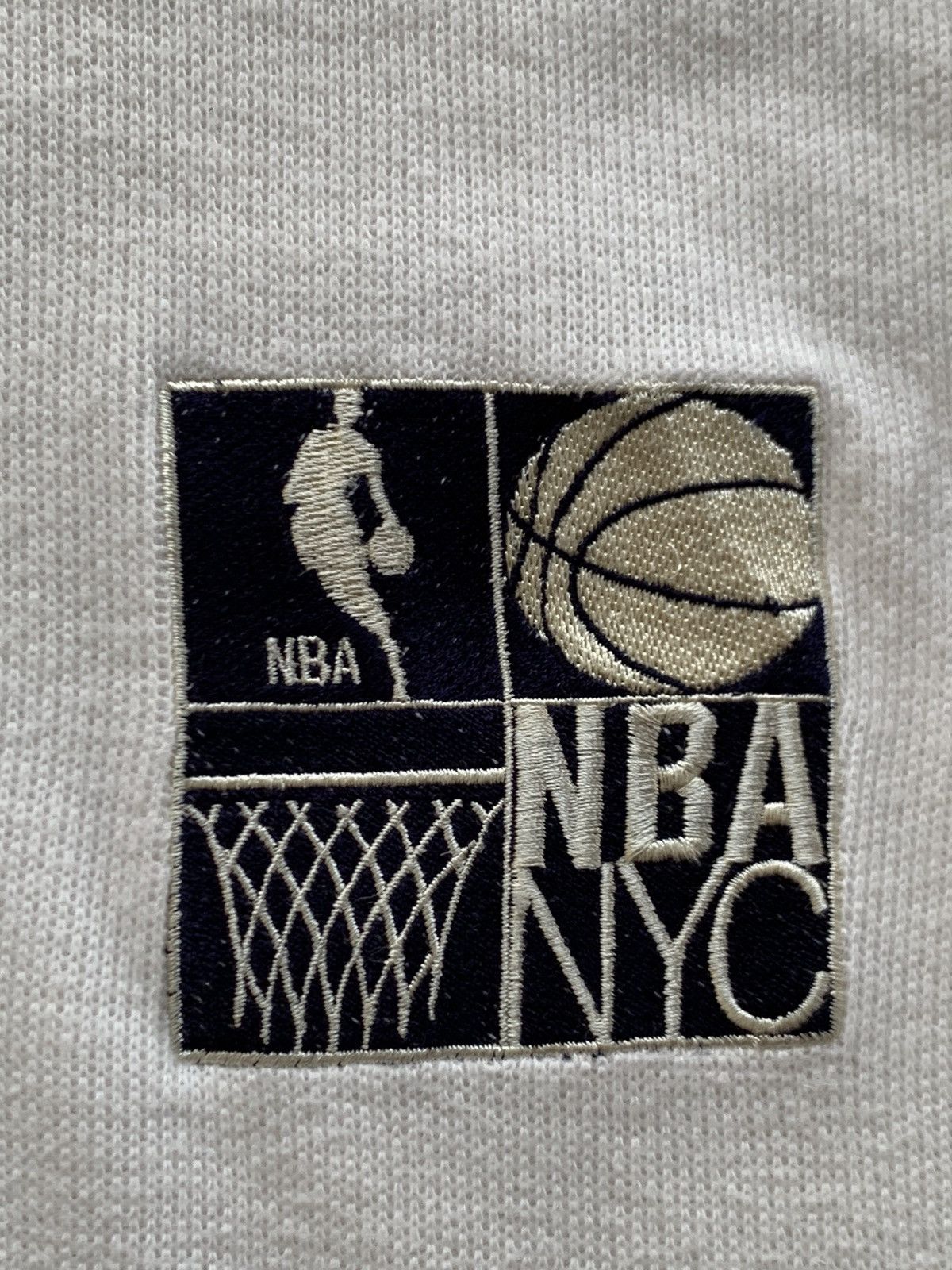 NBA Vintage 90s NBA NYC Sweatshirt Size US XL / EU 56 / 4 - 5 Thumbnail