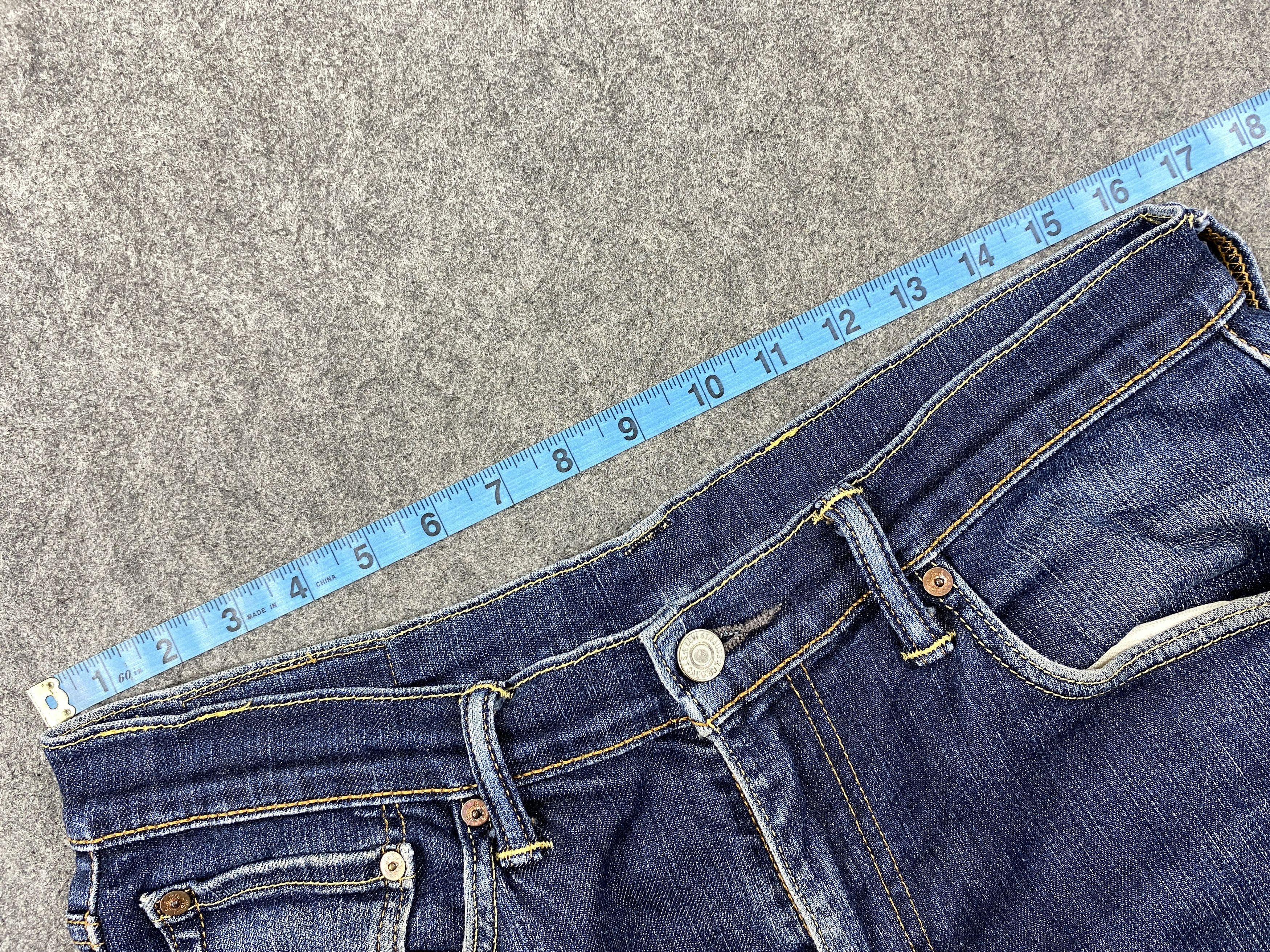 Levi's Distressed Blue Levi's 511 Jeans 33x32 Denim -JN1401 Size US 33 - 5 Thumbnail