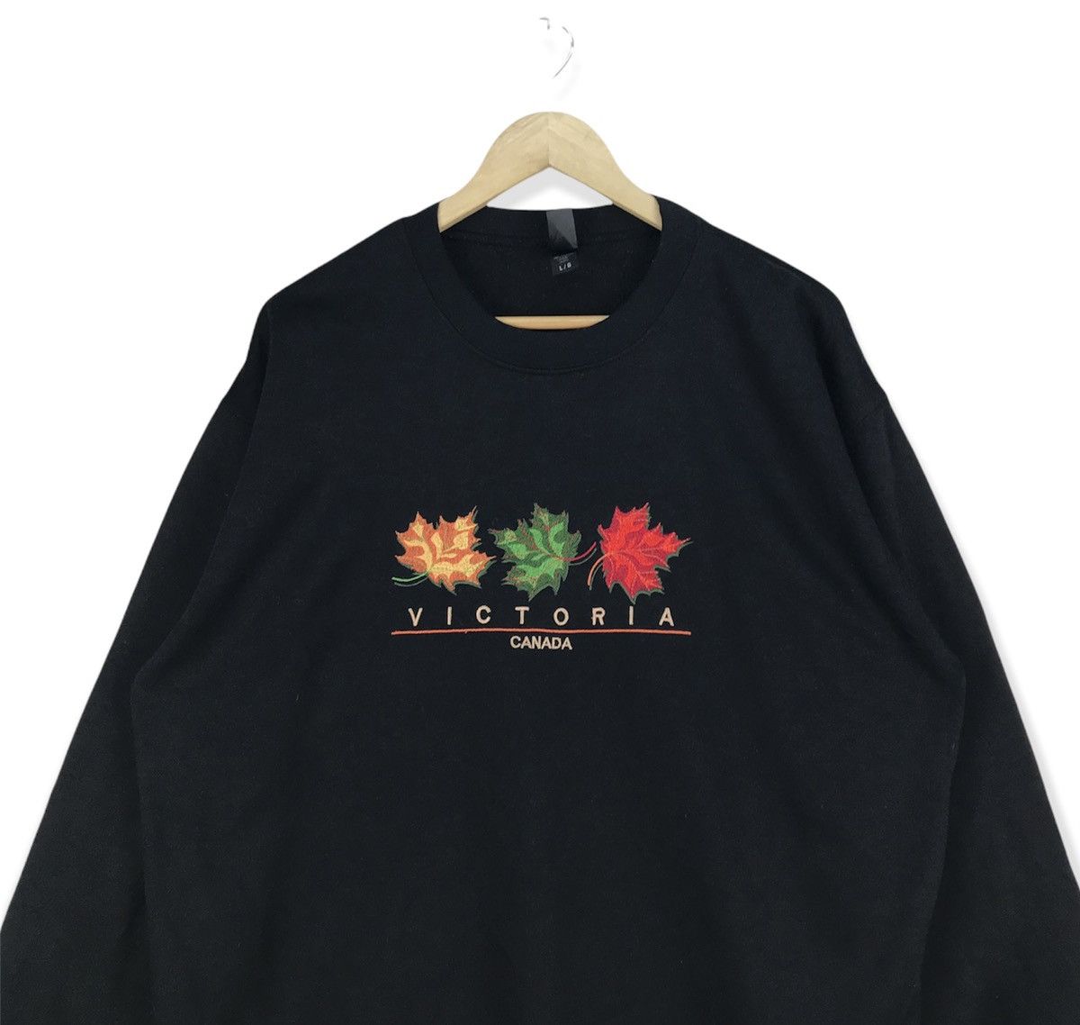Vintage Vintage Victoria Canada Sweatshirt Size US L / EU 52-54 / 3 - 2 Thumbnail