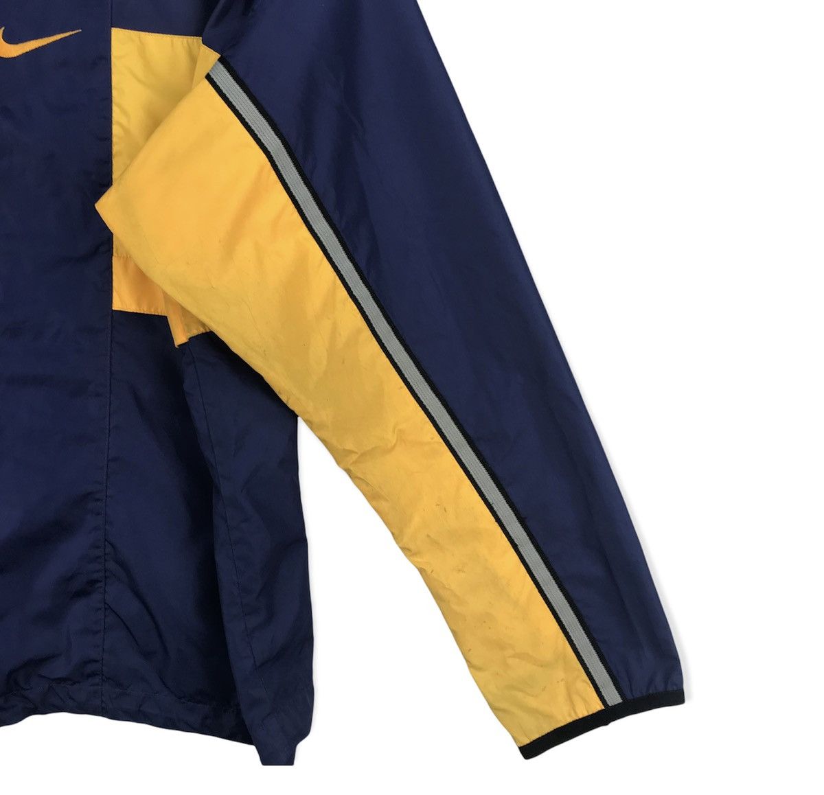 Nike Vintage Nike Windbreaker Size US S / EU 44-46 / 1 - 4 Thumbnail