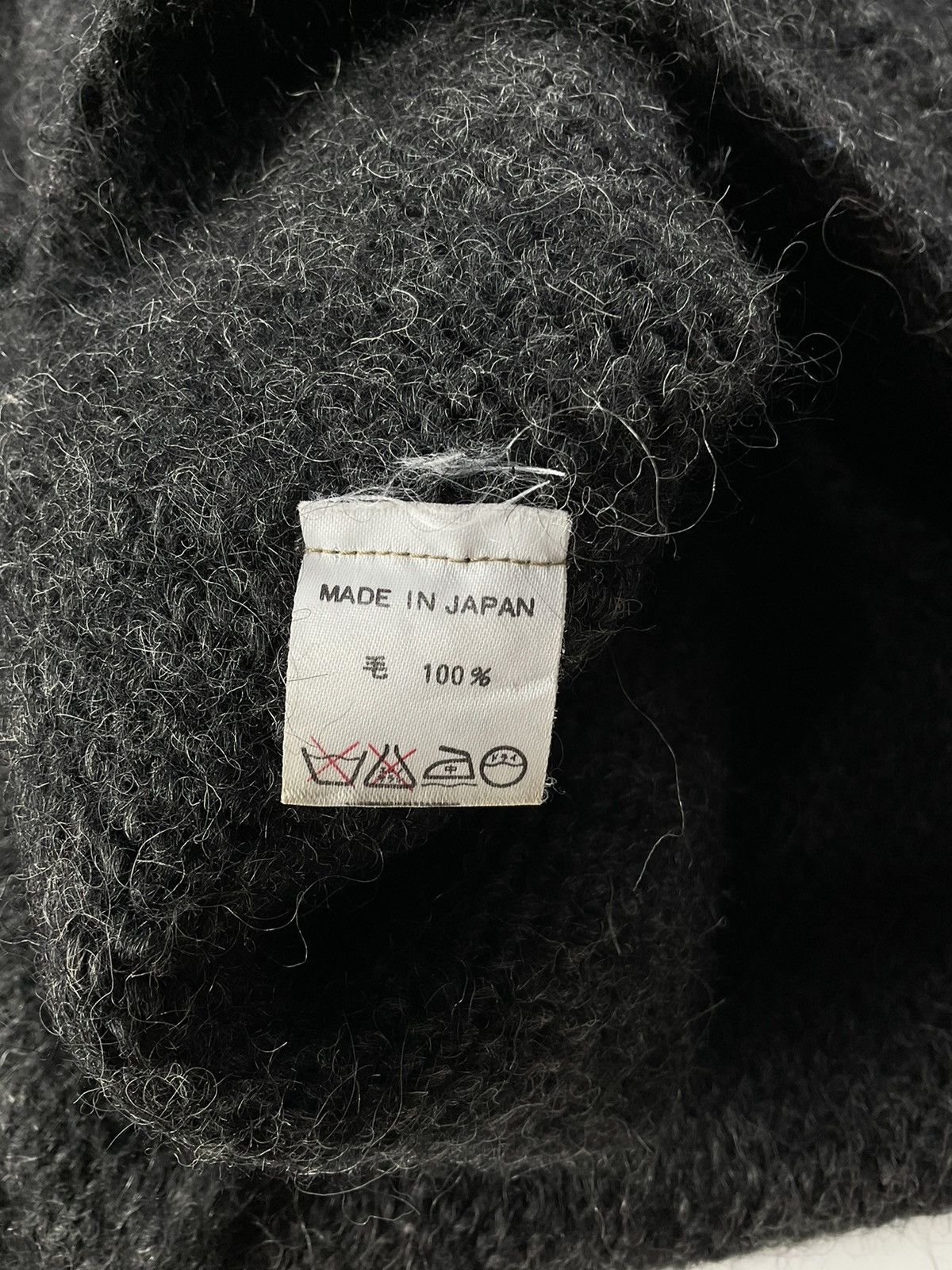 Yohji Yamamoto 90's Ys for Men - Yohji Yamamoto Reconstructed Wool Sweater Size US L / EU 52-54 / 3 - 9 Thumbnail