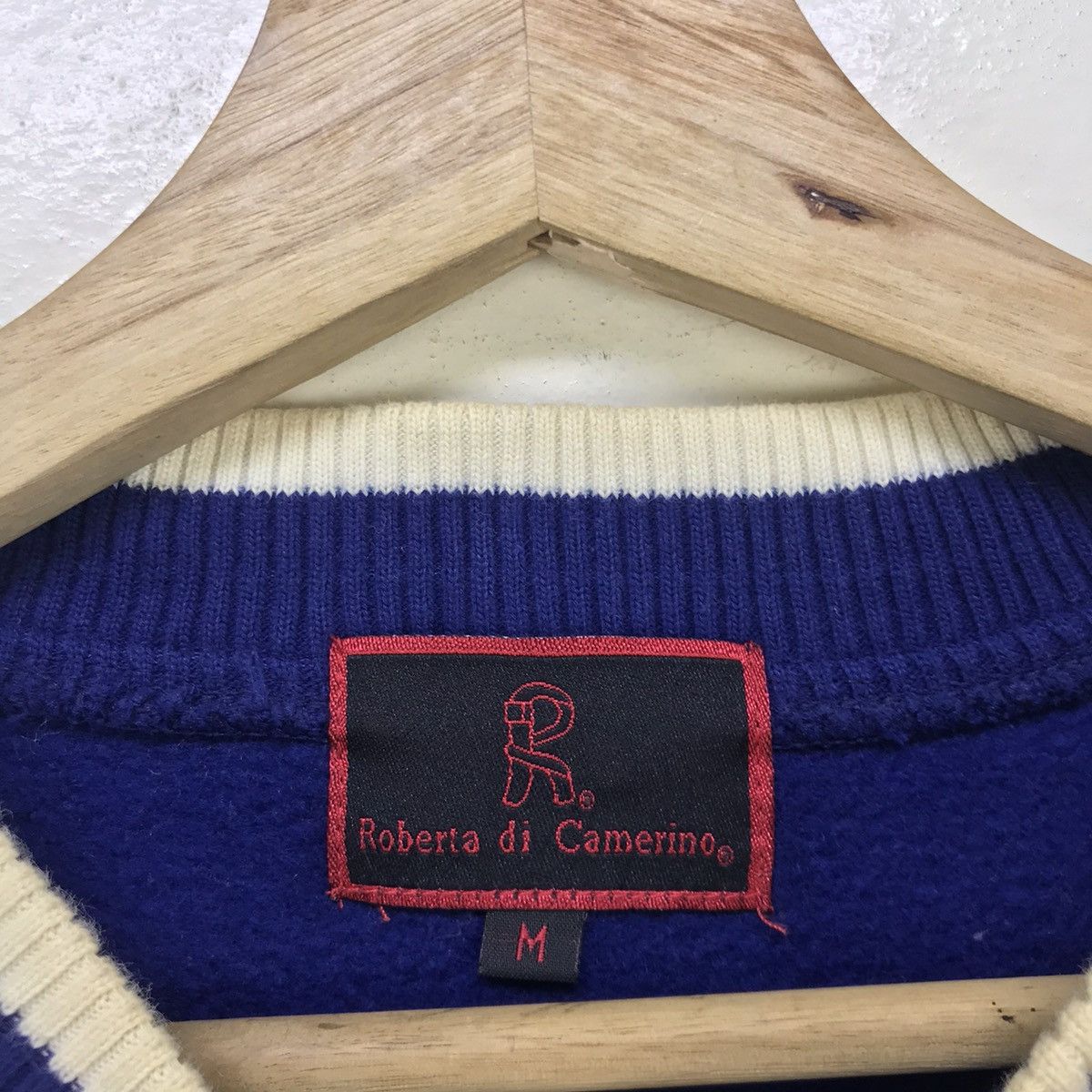 Roberta di Camerino Roberta Di Camerino Spell Out Big Logo Fleece Sweatshirt Size US M / EU 48-50 / 2 - 9 Thumbnail
